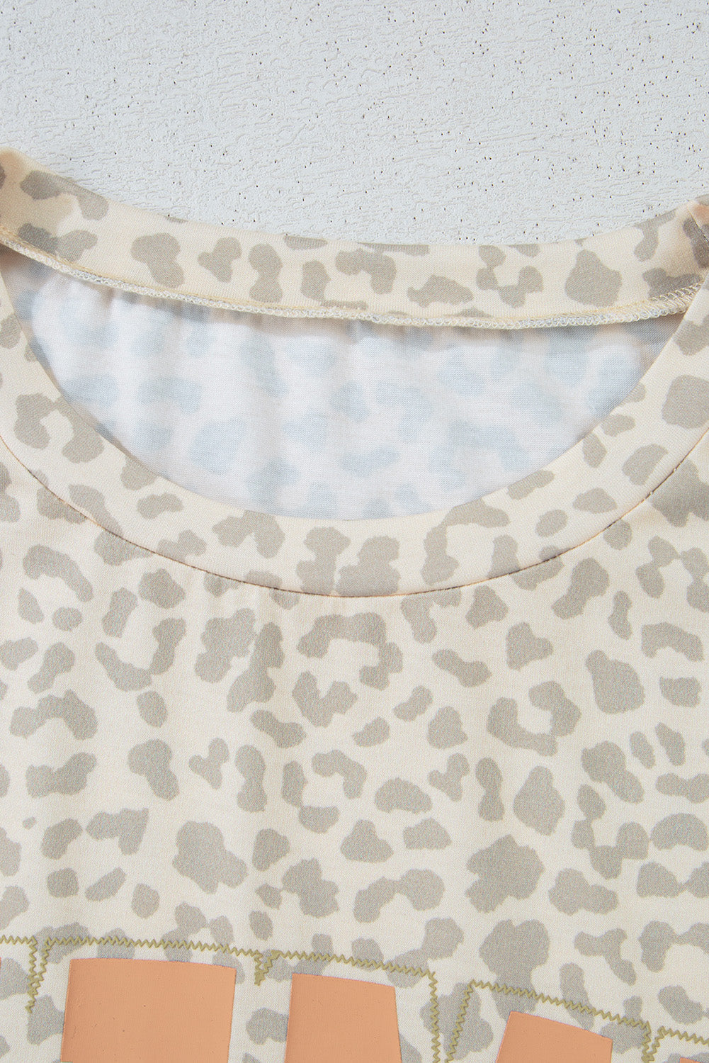 MAMA Leopard Short Sleeve Tee