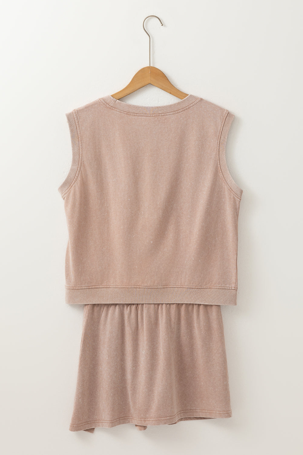Mineral Wash Tank and Skirt Set
