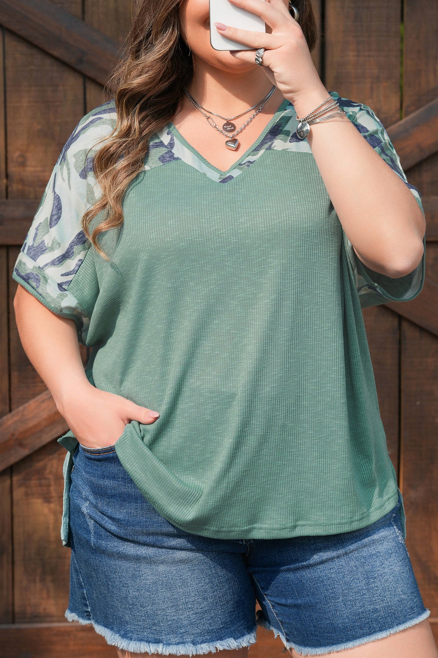 Plus Size Camo Patchwork Ribbed V-Neck Tee