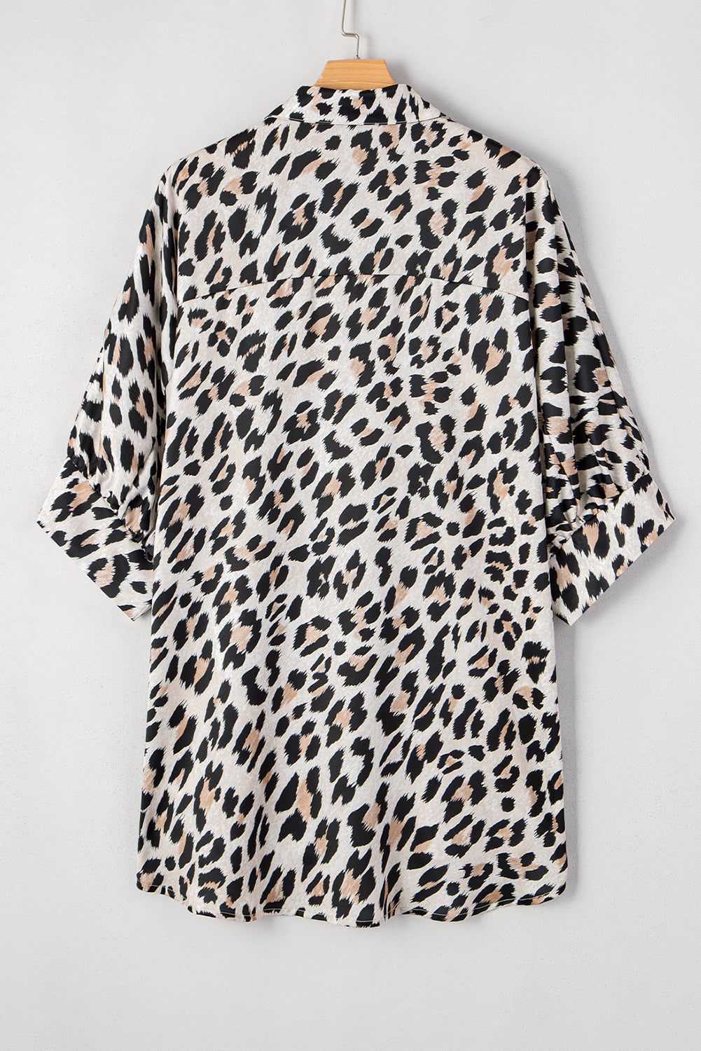 Leopard 3/4 Sleeve Buttoned Shirt