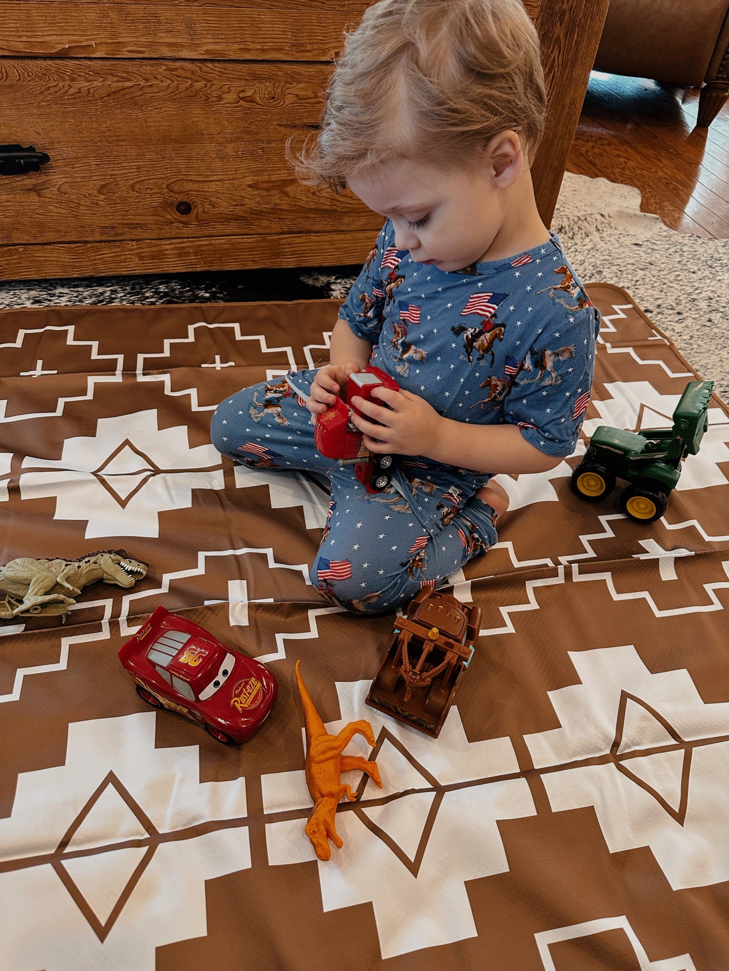 NEW! SPLAT MAT - TAN - for High Chairs + Play Time Messes