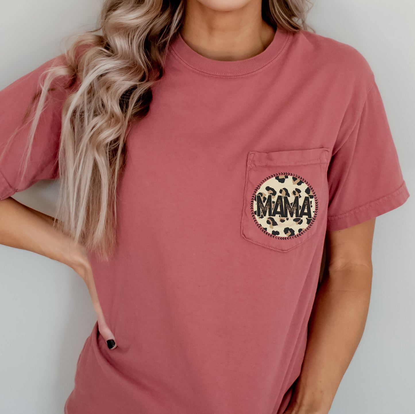 Mama, Retro, Western, Leopard Print, Circle, Pocket Tee Comfort Colors T-Shirt