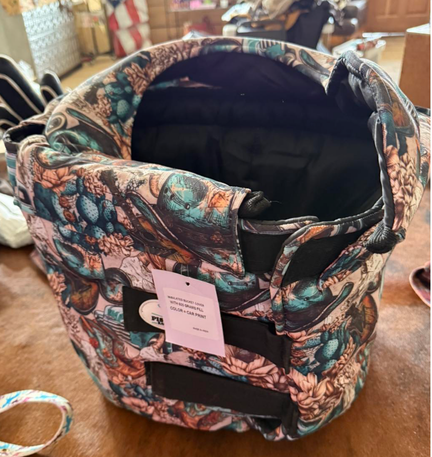 Heavy duty Insulated Bucket Cover 600 Gram Fill