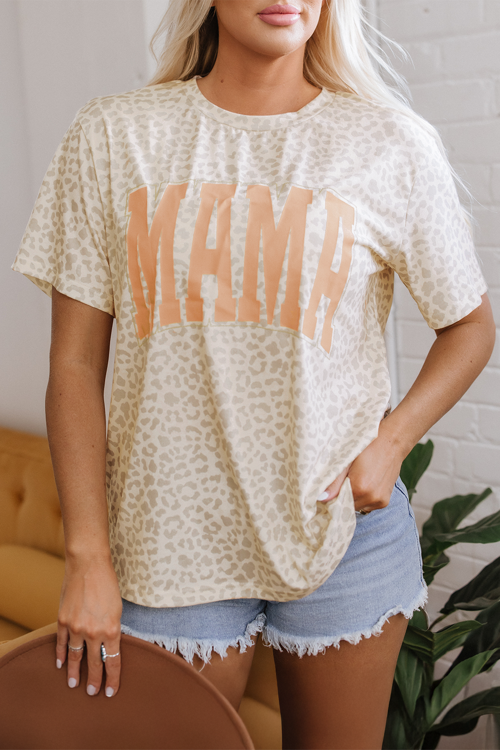 MAMA Leopard Short Sleeve Tee