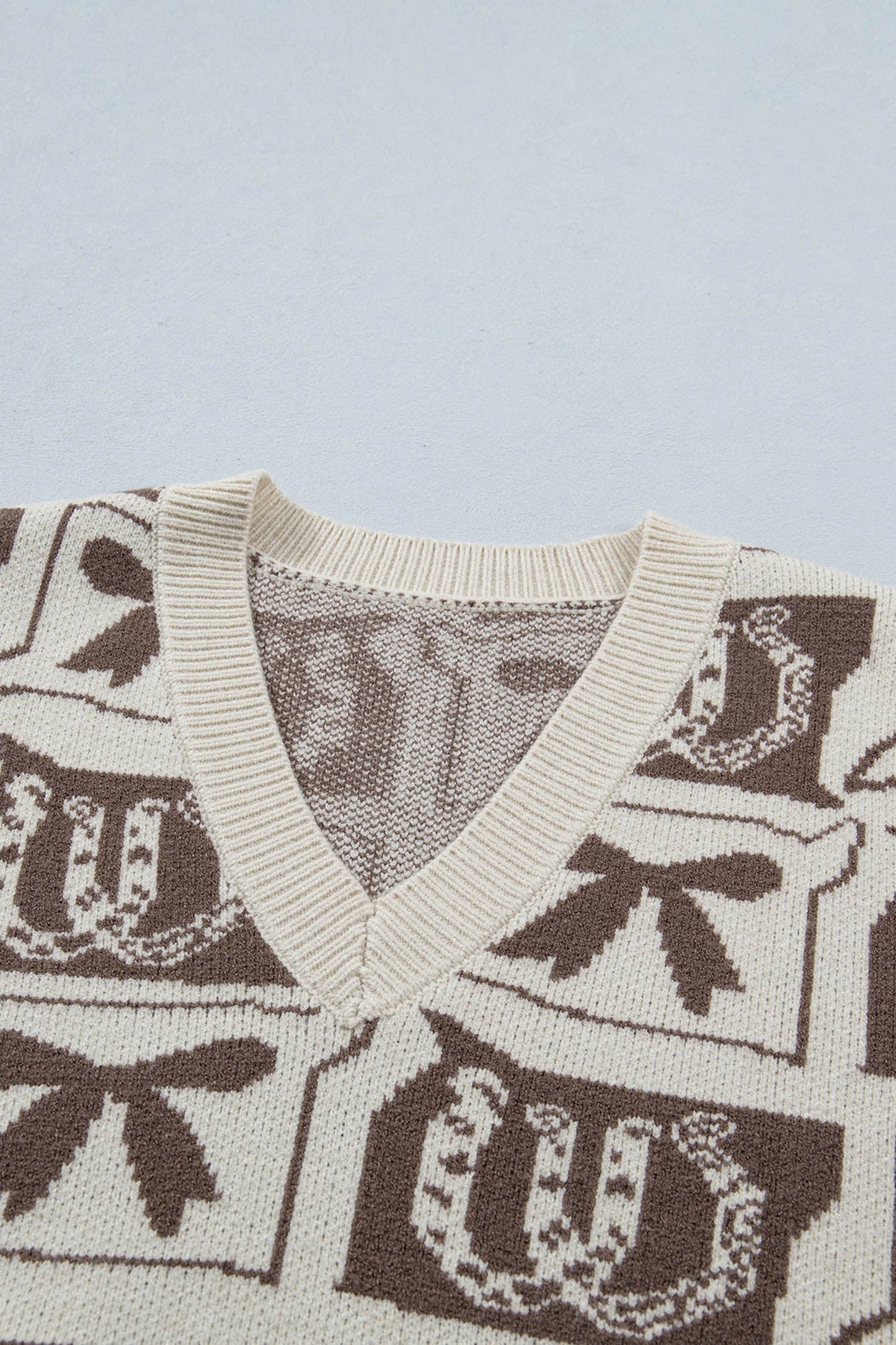 Western Horseshoes & Bows Sleeveless V-Neck Sweater Top
