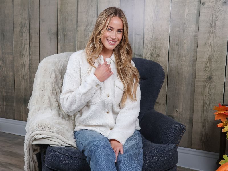Fuzzy Shacket Sherpa - Cream - F23 - Simply Southern