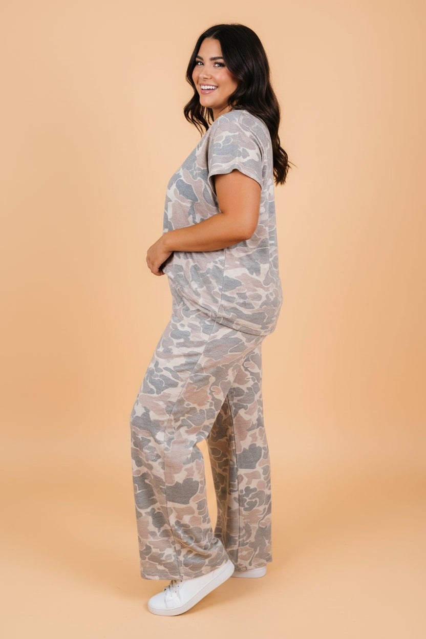 Plus Size Camo Top & Wide Leg Pants Set