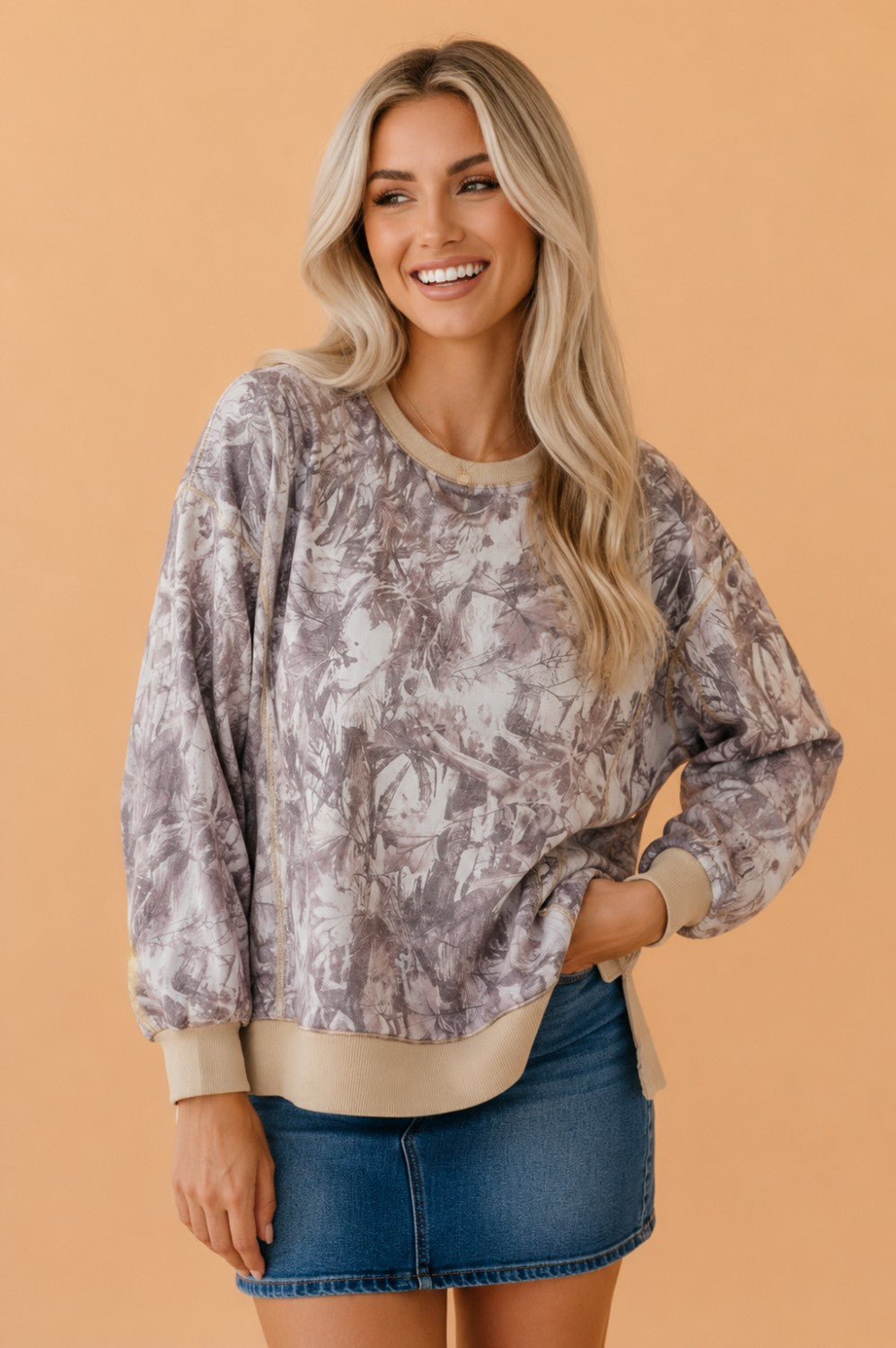 Camo Colorblock Trim Side Split Tunic Sweatshirt
