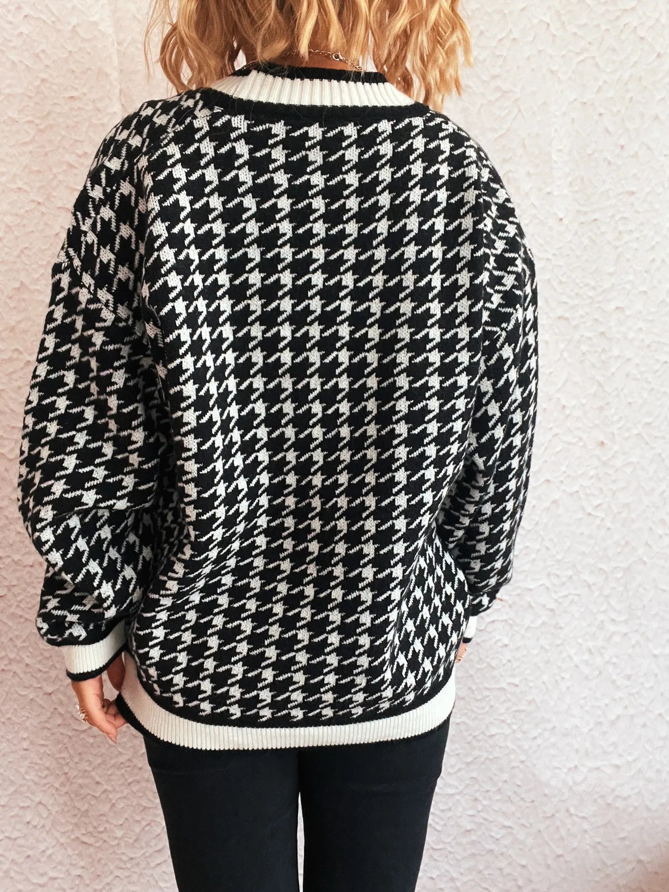 Women Houndstooth Pattern V-Neck Button-Up Cardigan Sweater