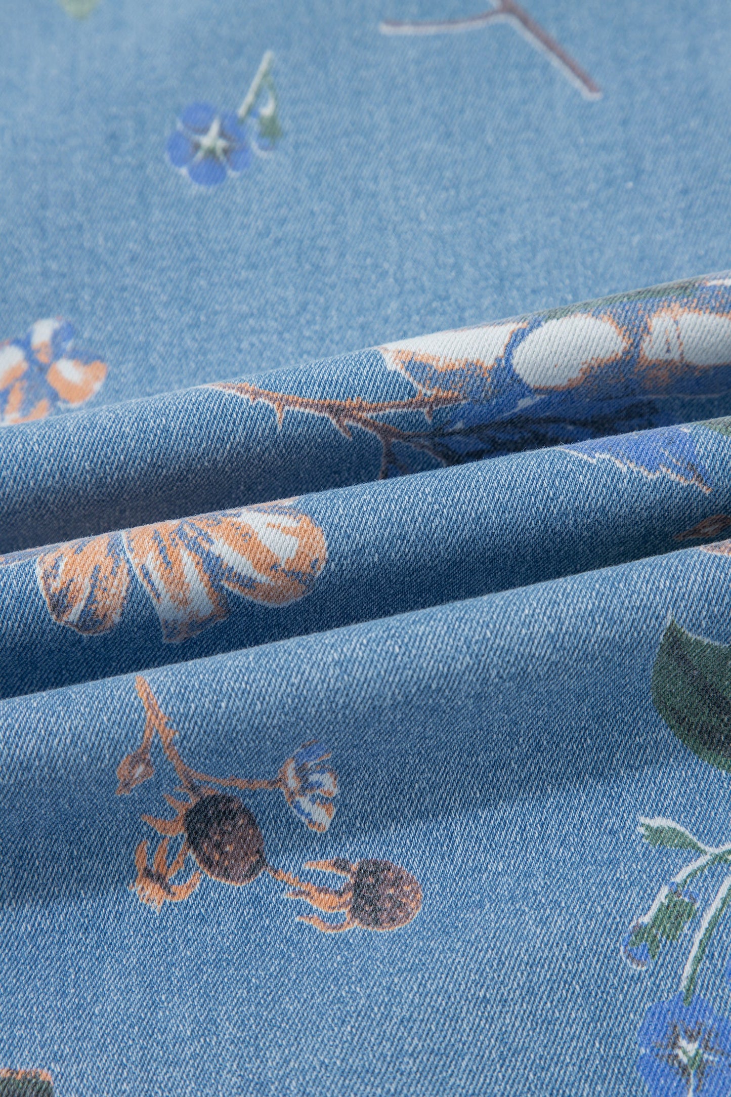 Retro Floral Frayed Hem Shift Jeans