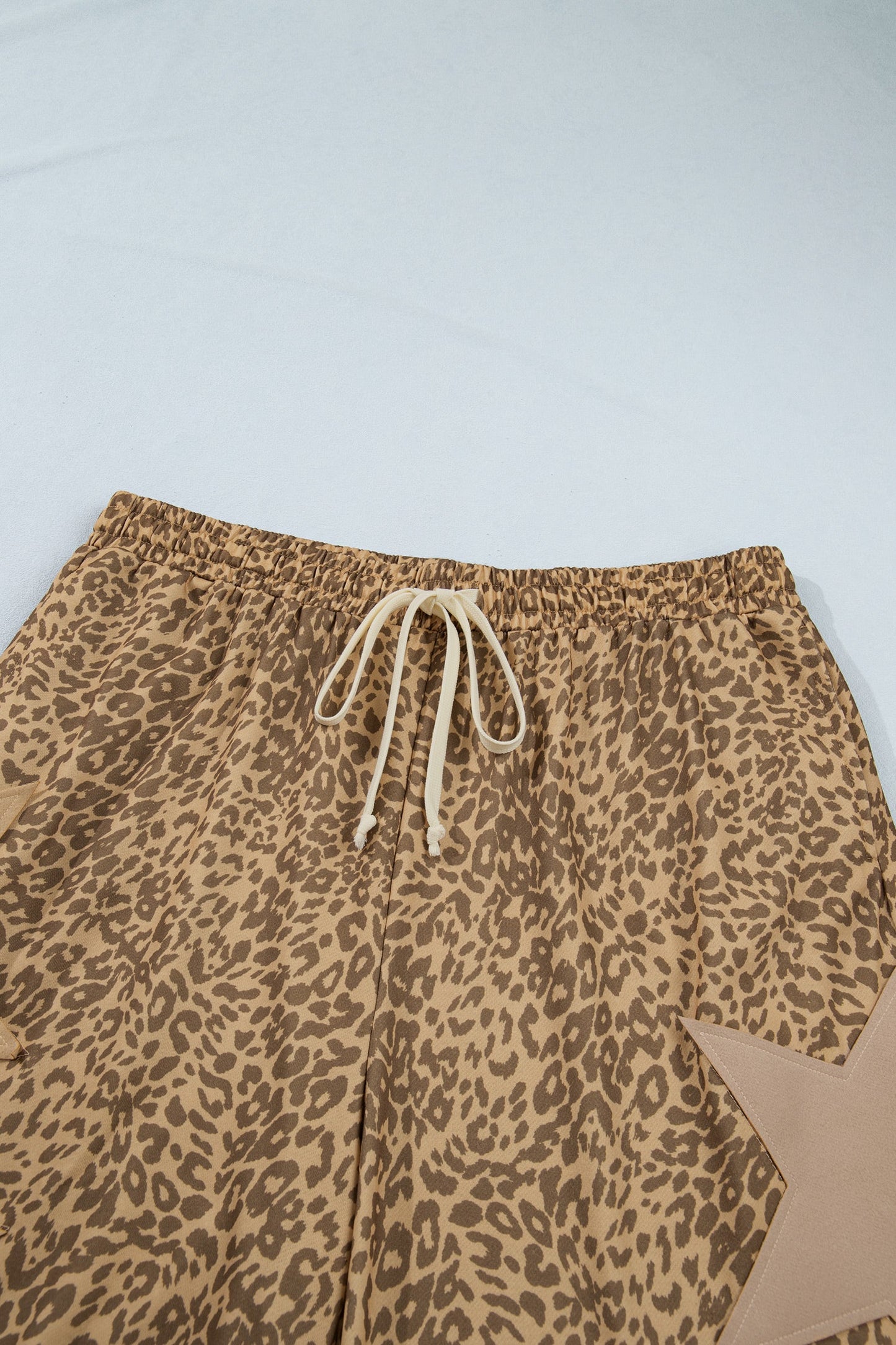 Plus Size Leopard Star Patch Jogger Pants