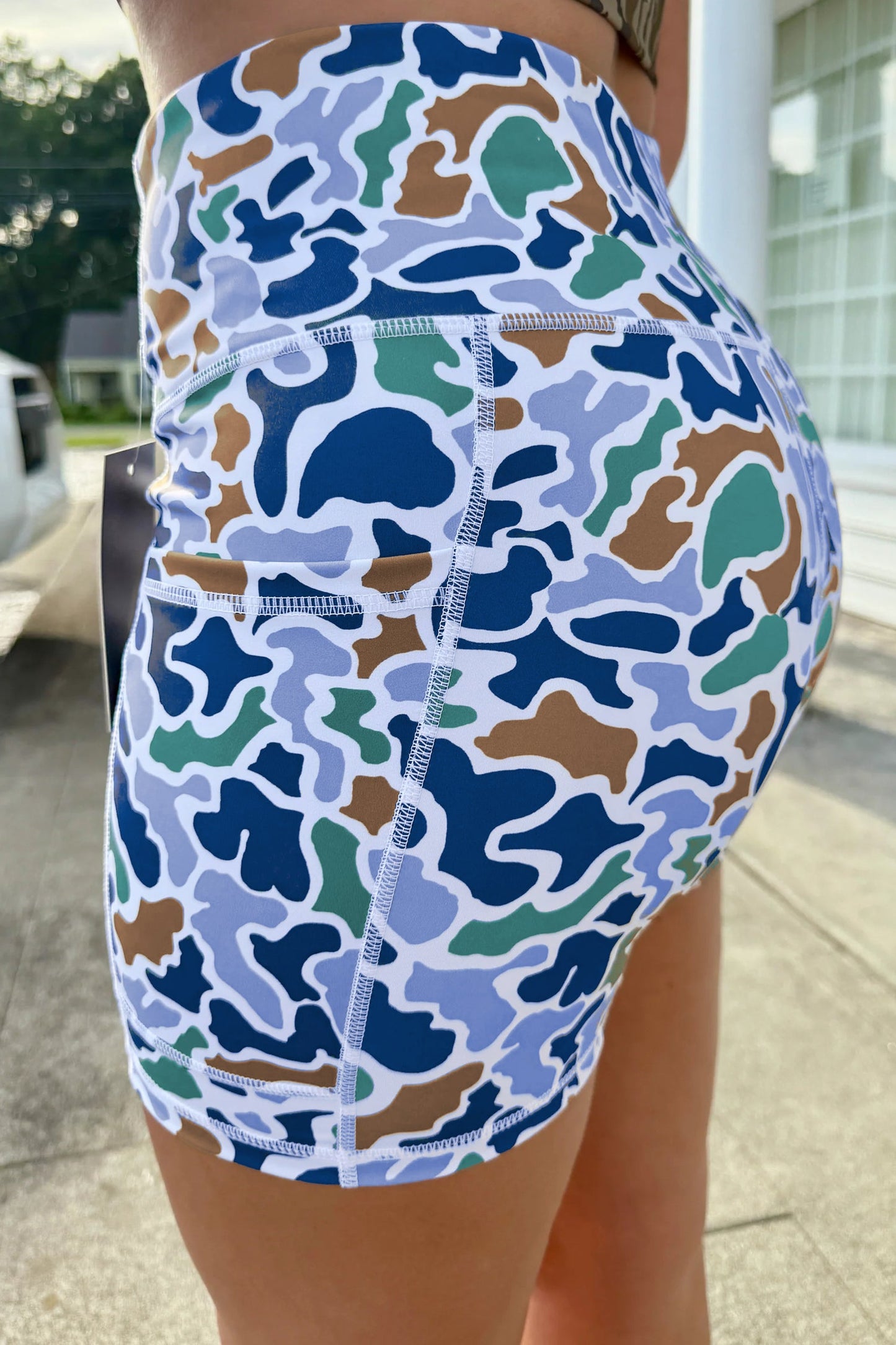 Abstract Camo Side Pocket Biker Shorts