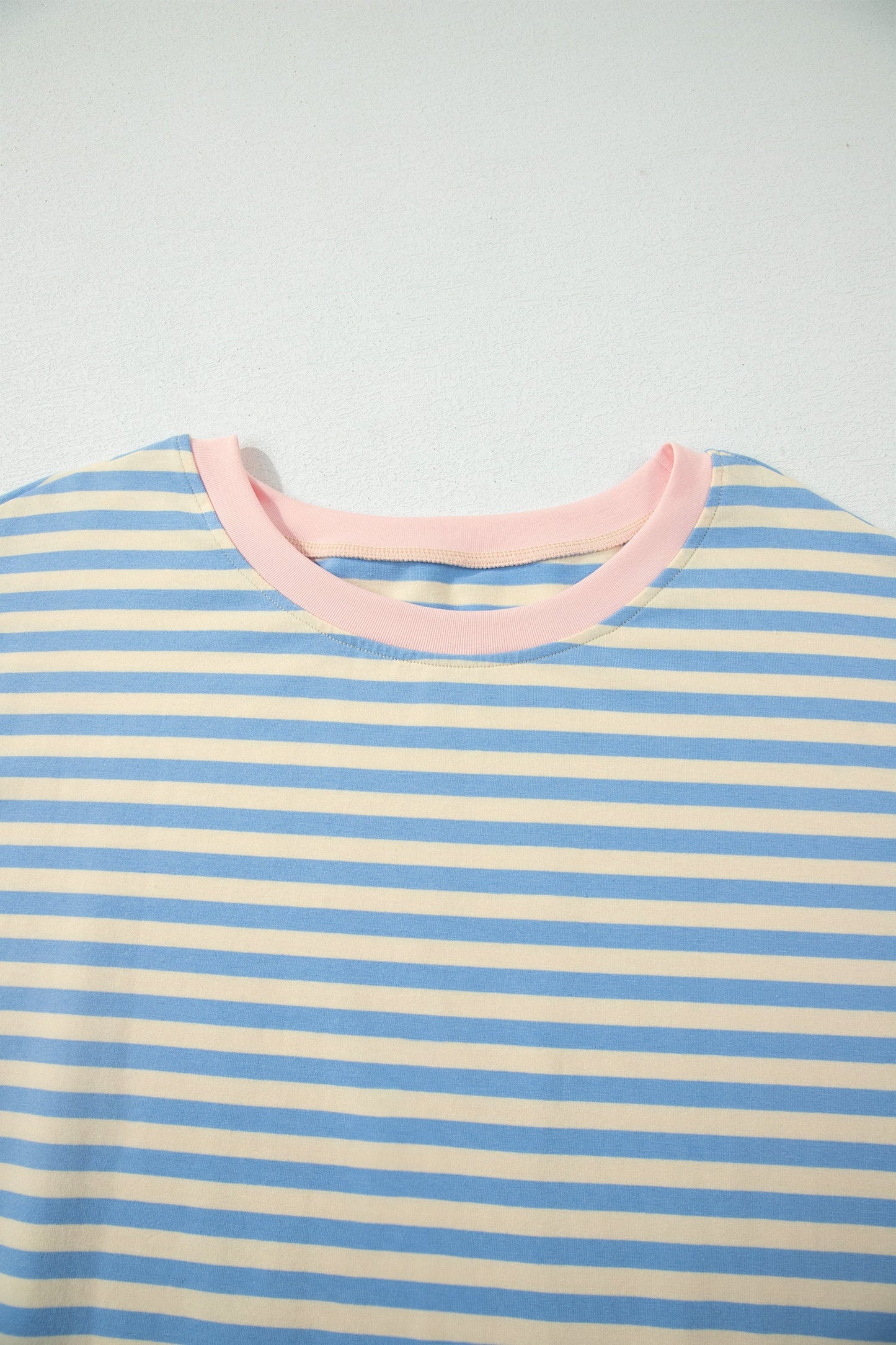 Plus Size Stripe Contrast Trim Short Sleeve Tee