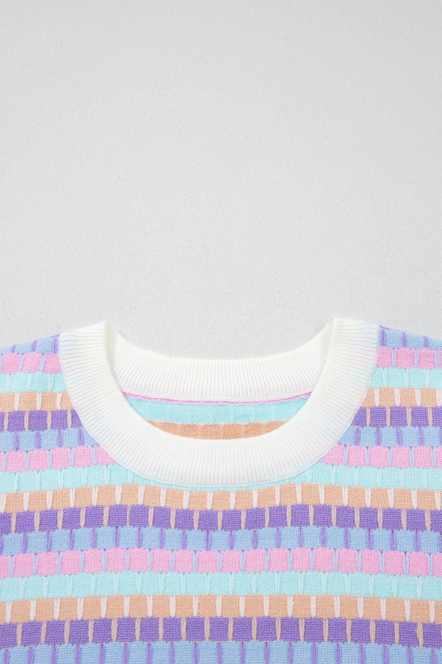 Abstract Stripe Short Sleeve Sweater Knit Top