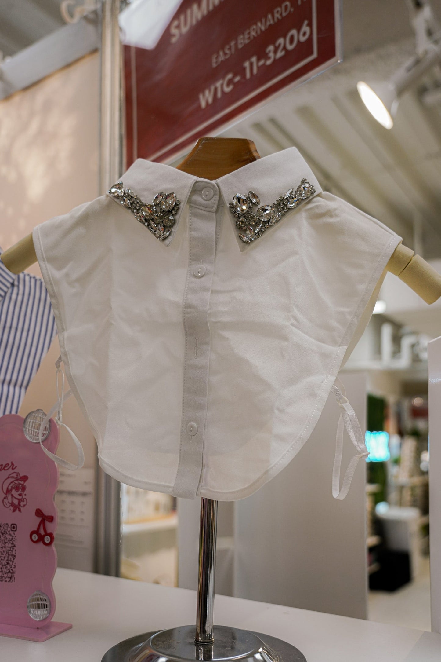 CORPORATE COLLAR