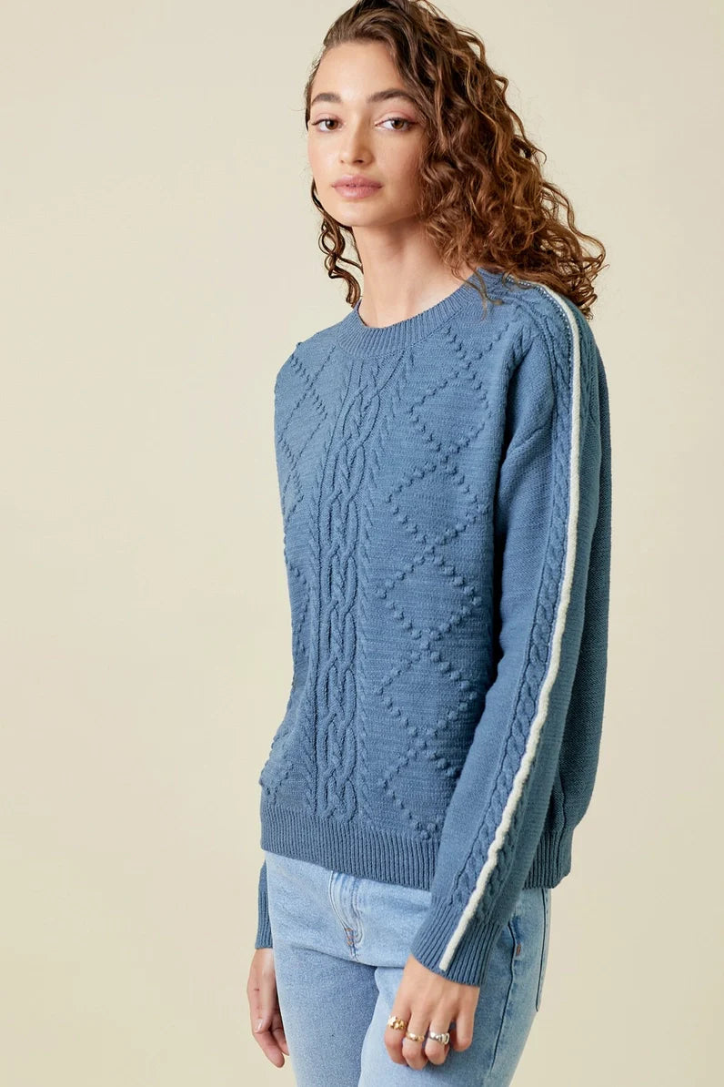 FINAL SALE-Piping Sleeve Cable Sweater