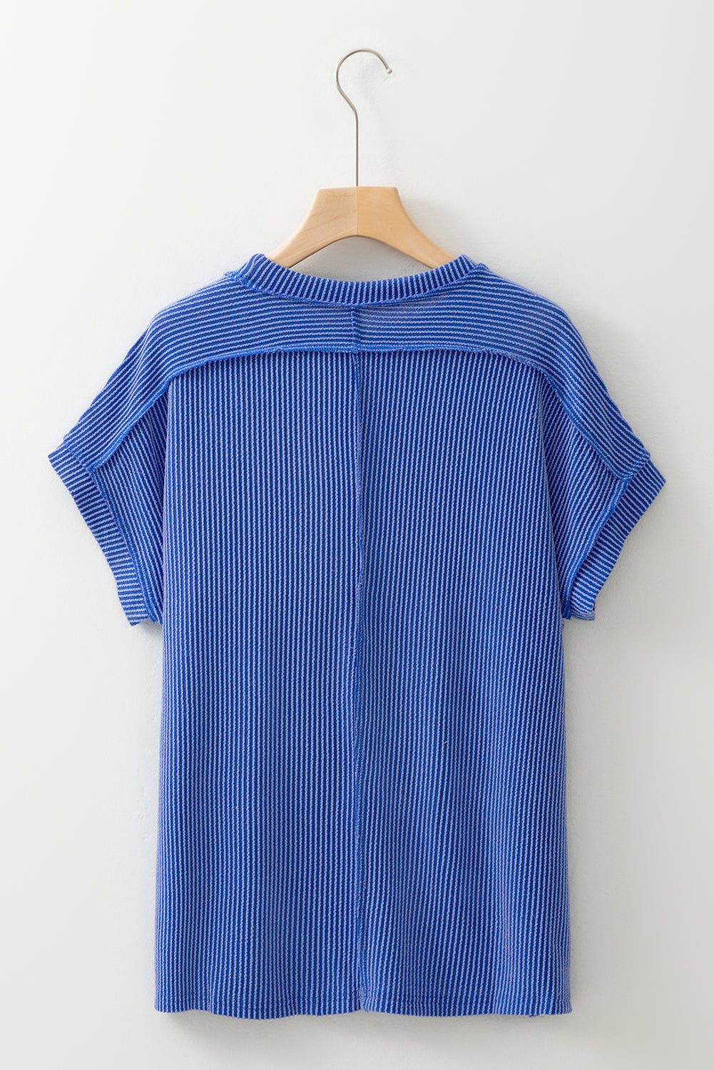 Exposed Stitching Textured Knit T-shirt