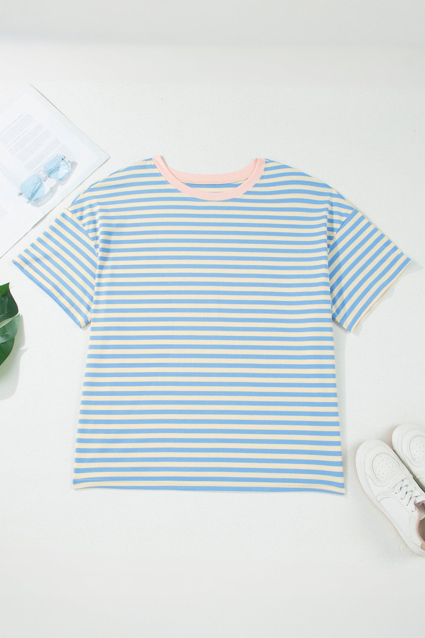 Plus Size Stripe Contrast Trim Short Sleeve Tee