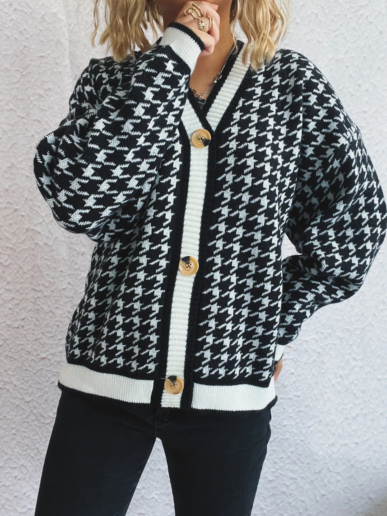 Women Houndstooth Pattern V-Neck Button-Up Cardigan Sweater
