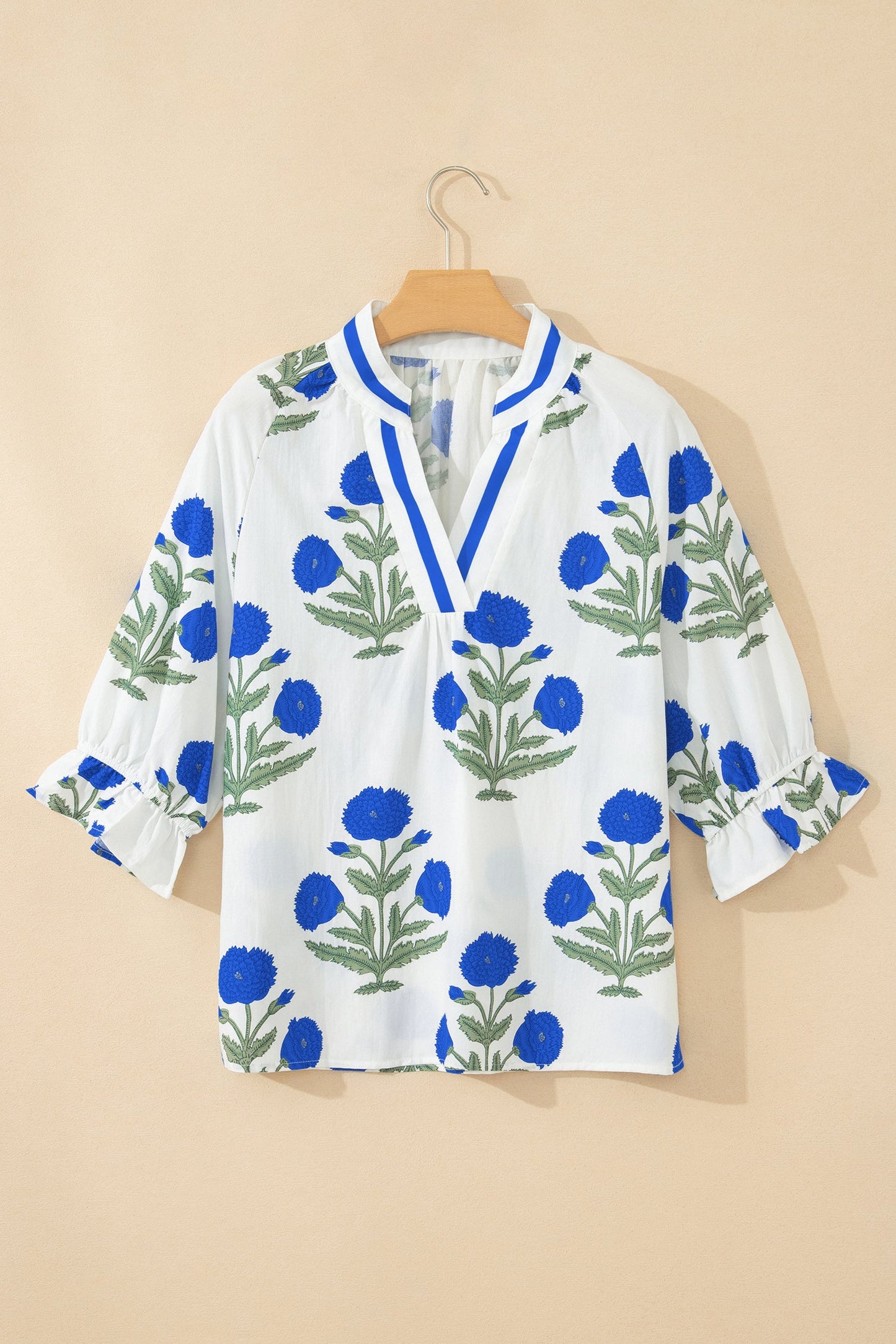 Flower Contrast V-Neck 3/4 Sleeve Blouse