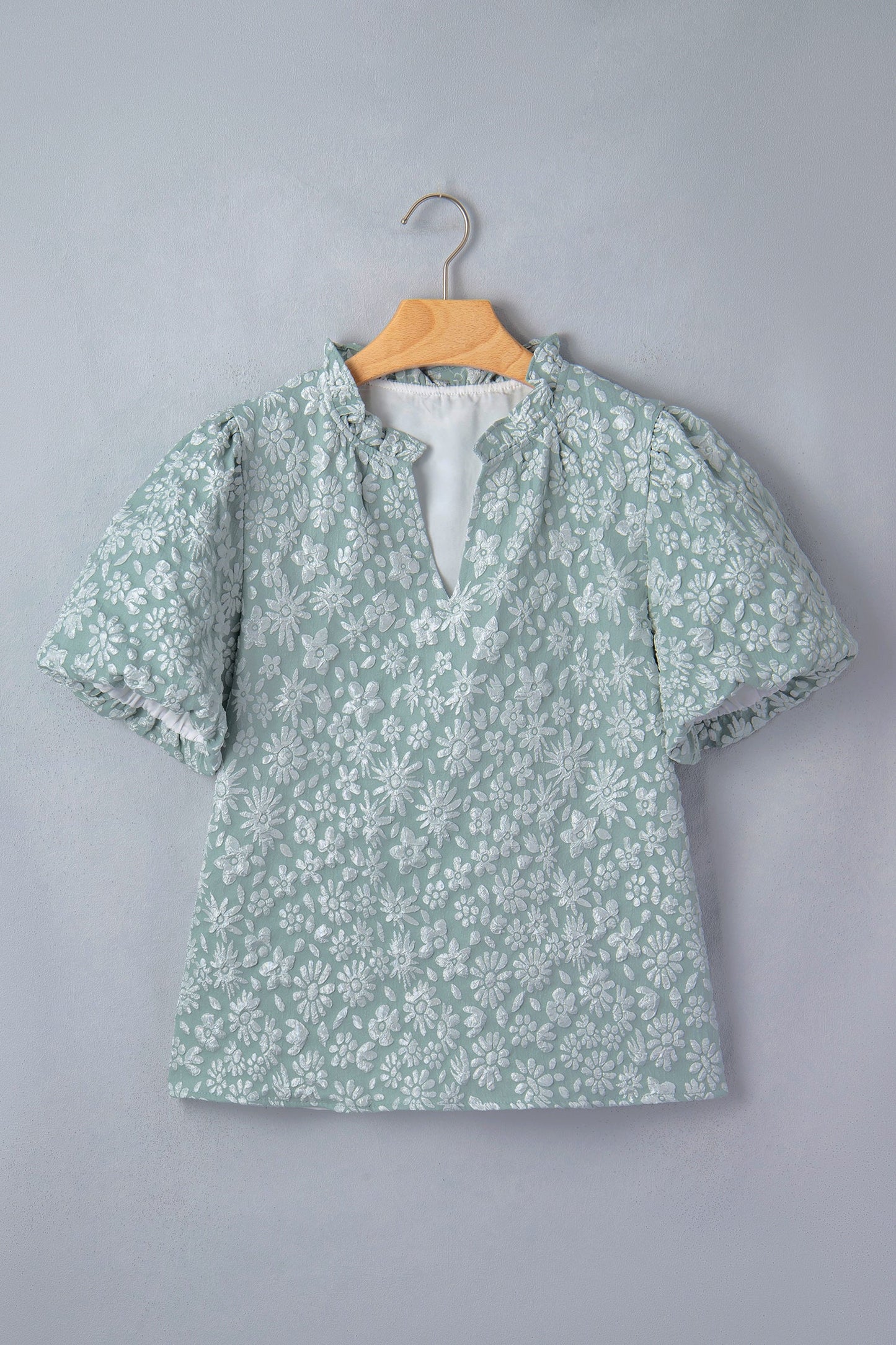 Floral Textured Jacquard Puff Sleeve Blouse