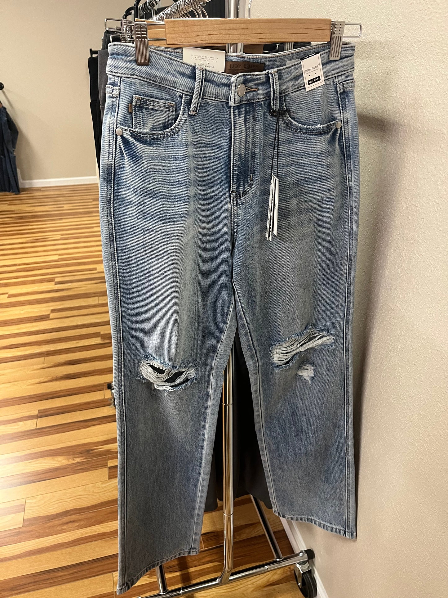 Judy Blue: High Waist Rigid Magic Destroy 90's Straight Jeans