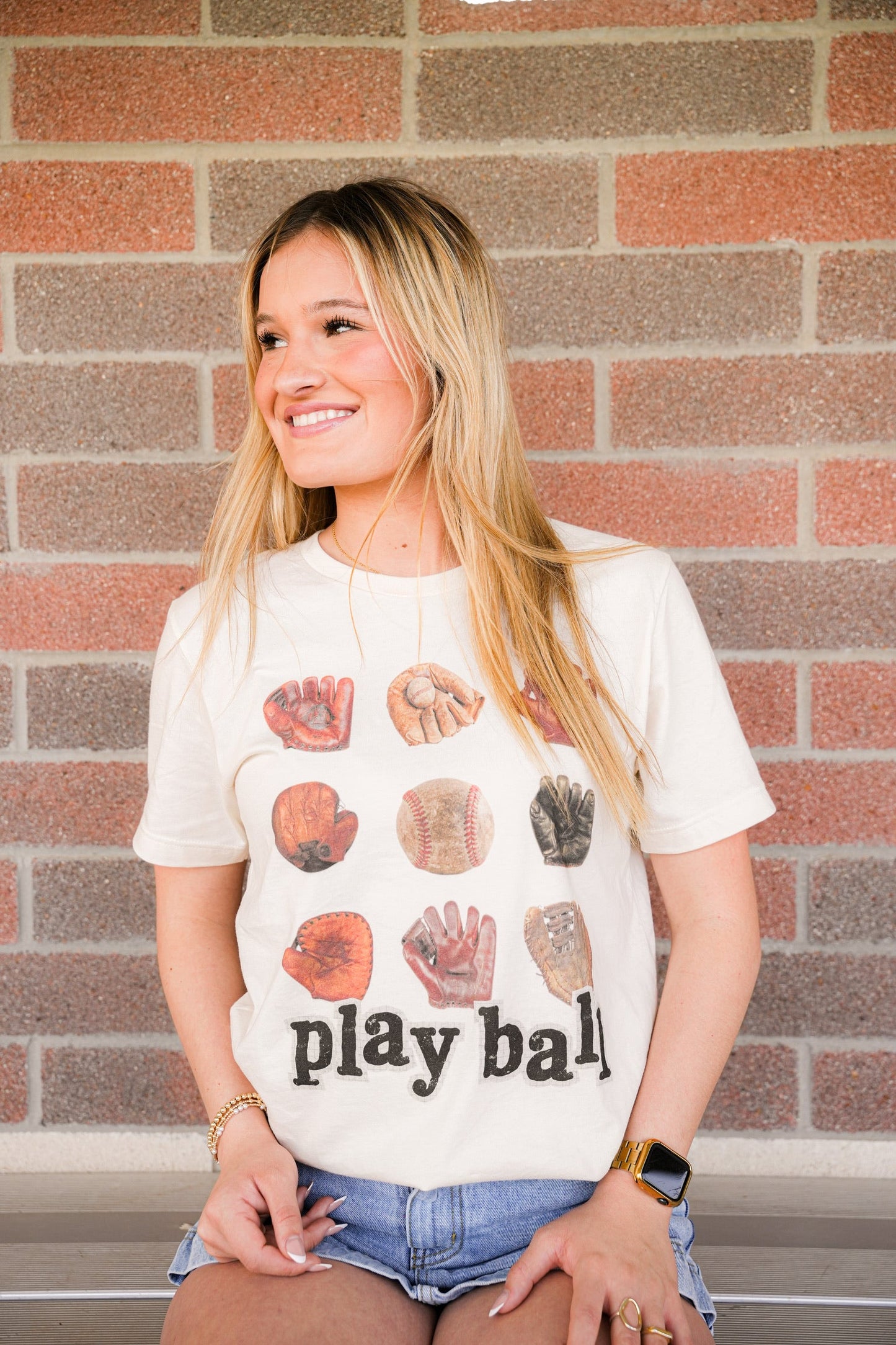 PLAY BALL TEE