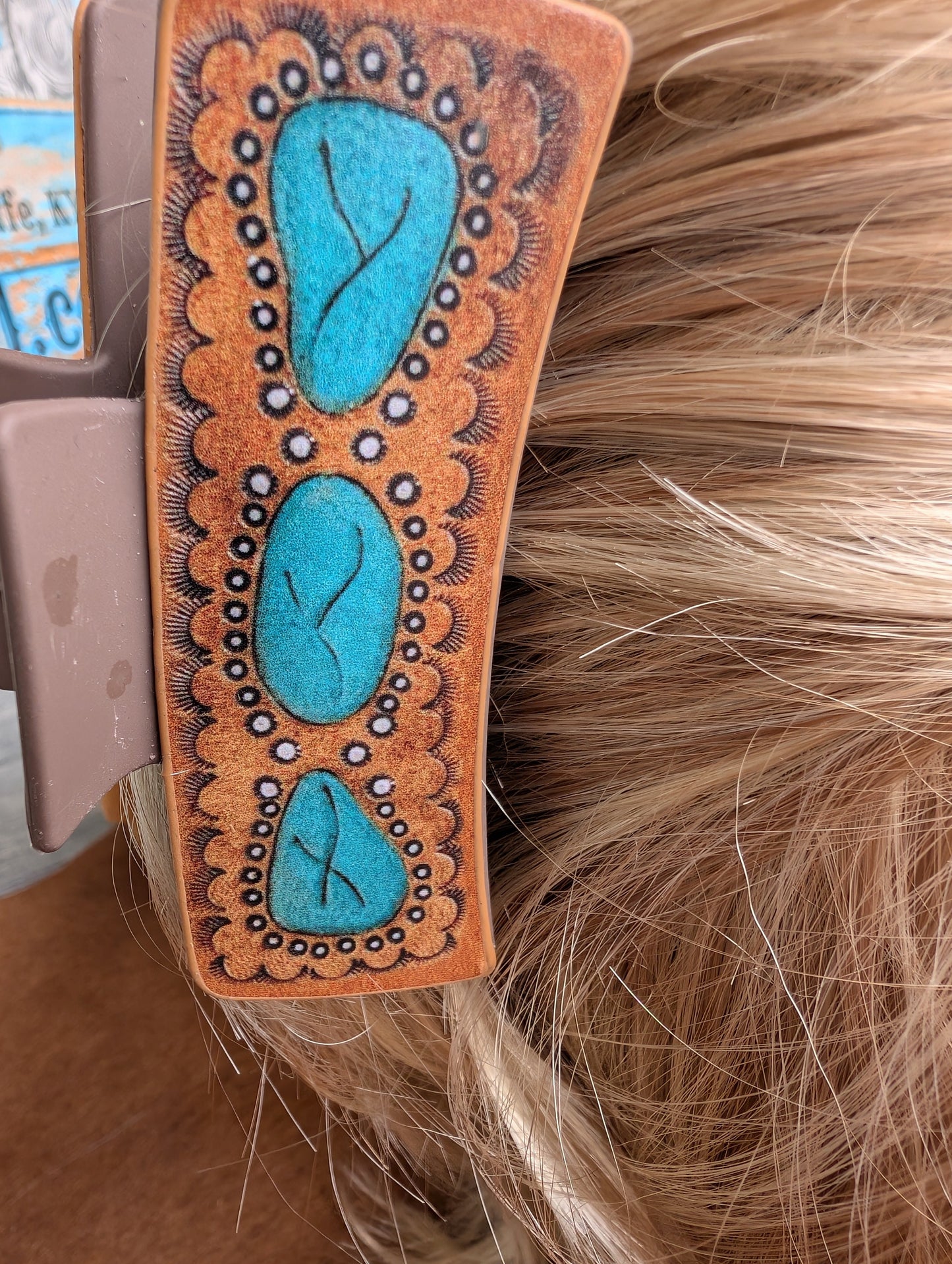 Western-Style Hair Claw for Women – Large 4-Inch Clip