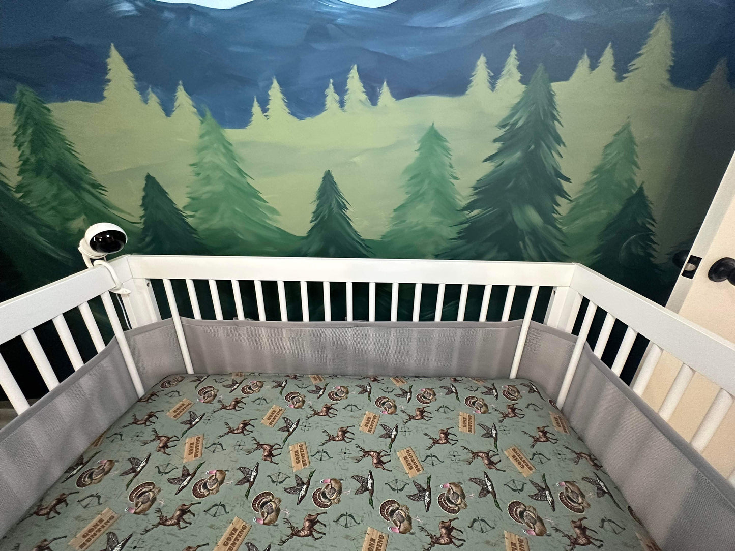 Hunting Bamboo Crib Sheet