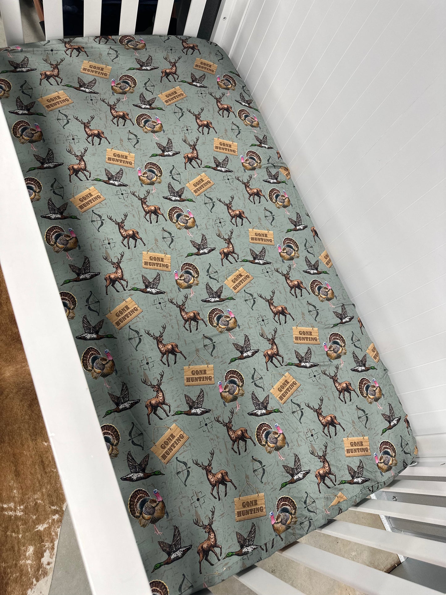 Hunting Bamboo Crib Sheet