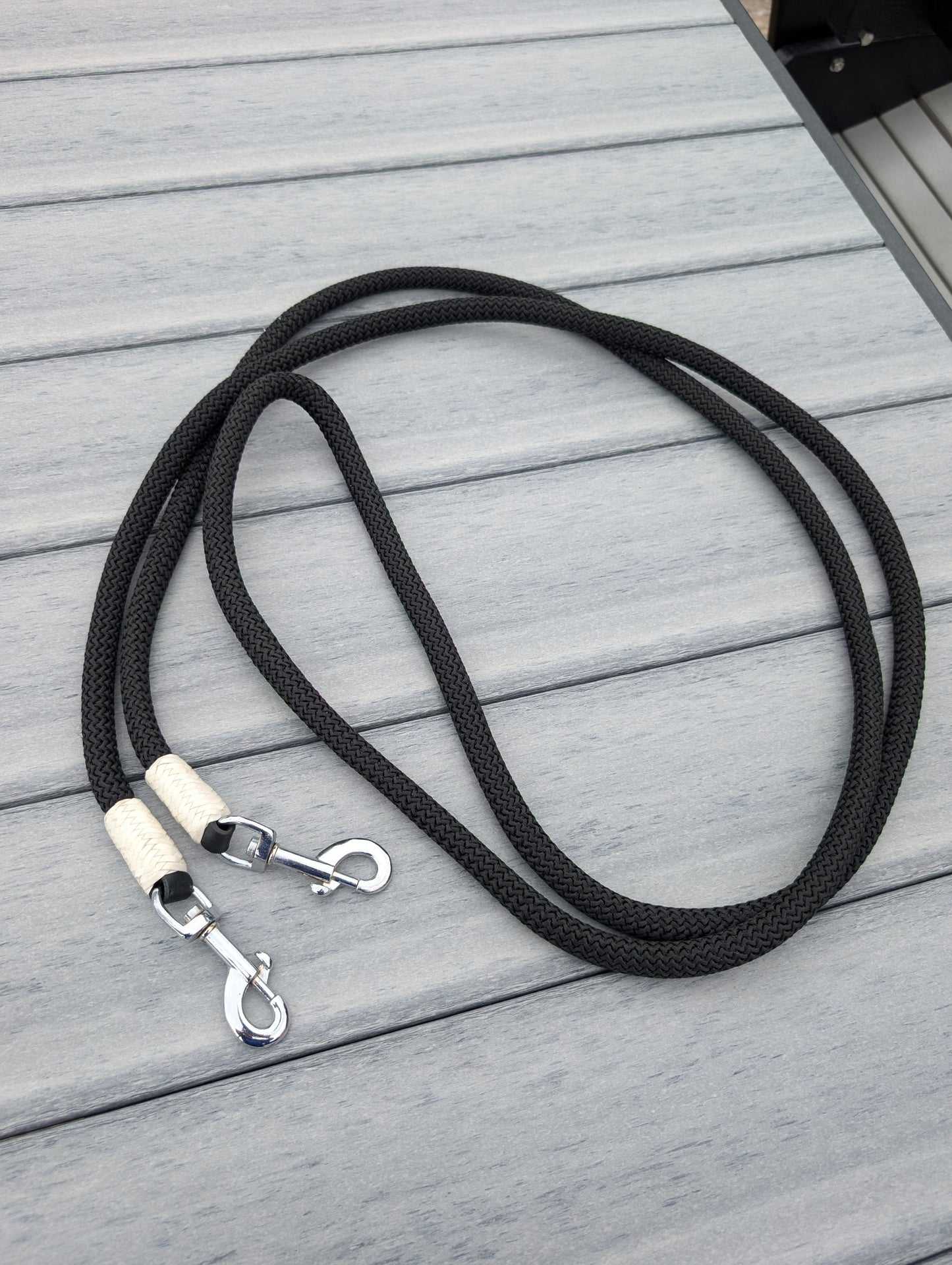 10ft Single Nylon Rein with Rawhide Trim & 2 Bolt Snaps