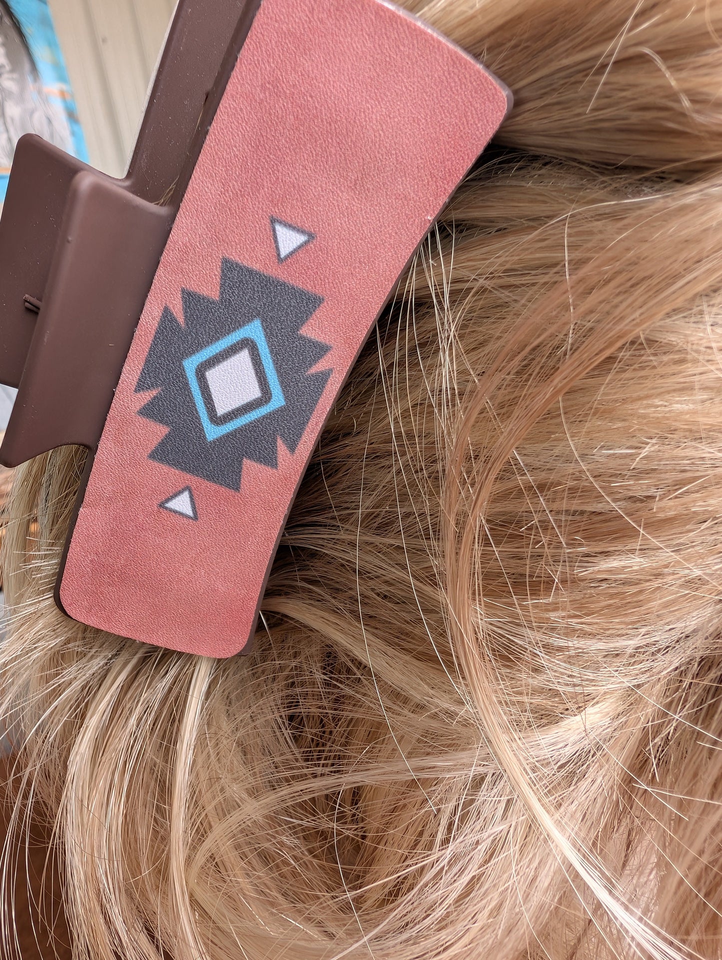 Western-Style Hair Claw for Women – Large 4-Inch Clip