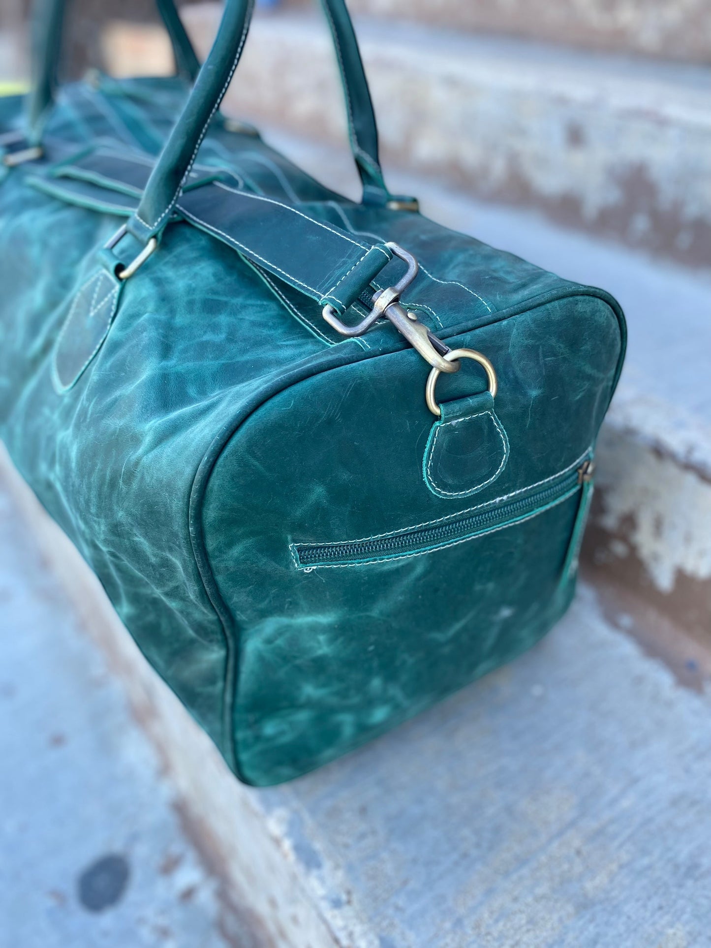 Emerald Rustic Leather Bluebell Duffle Bag