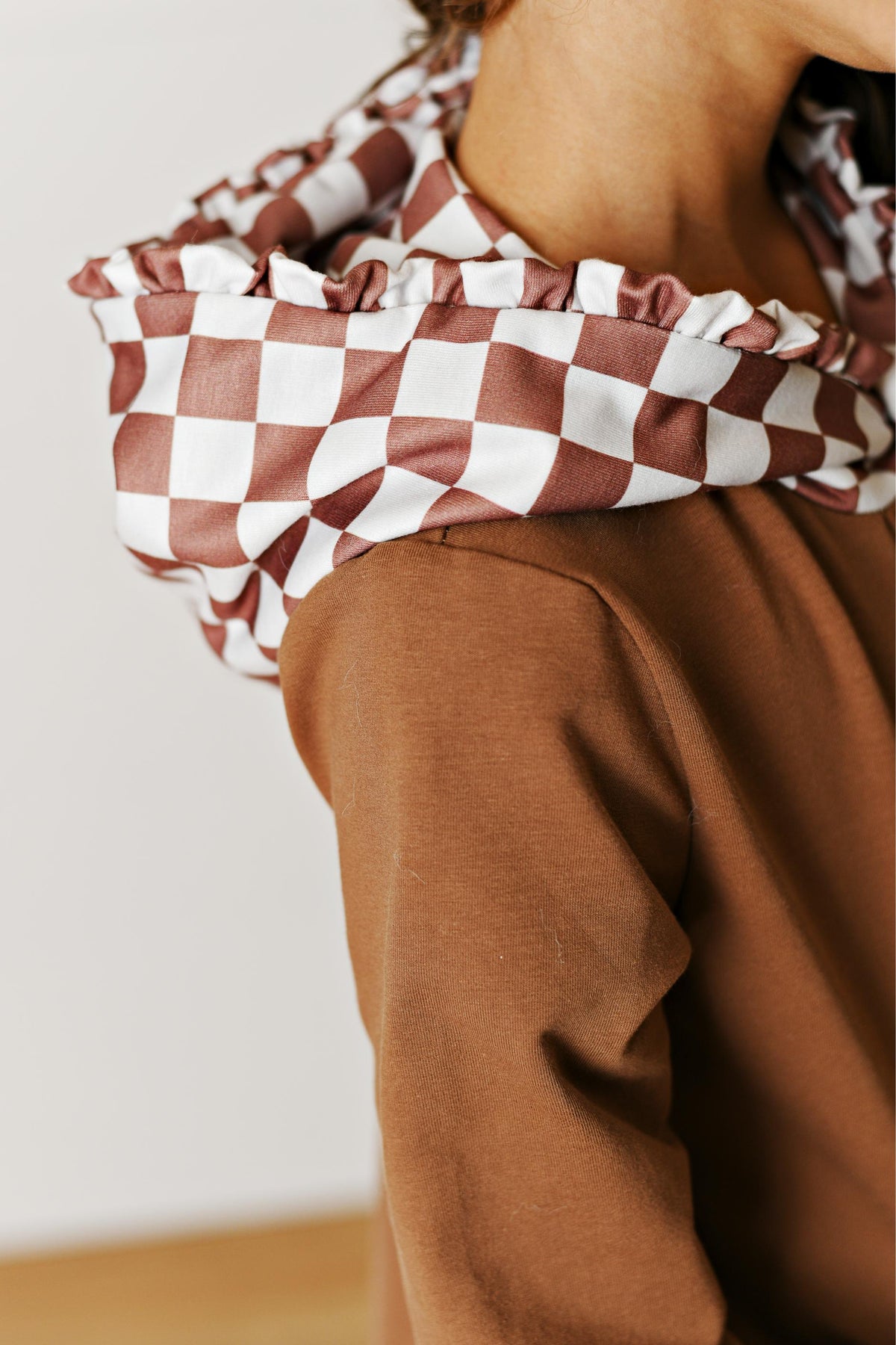 Chocolate Check Hooded Set