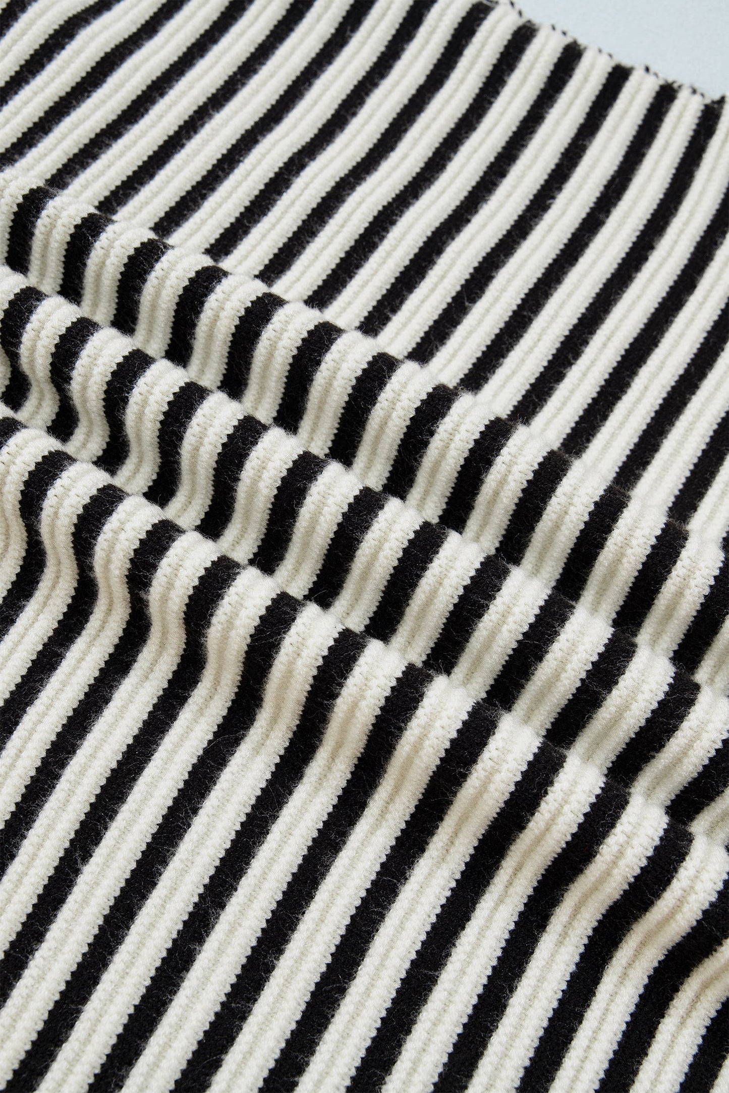 Stripe Ribbed Trim Reverse Seam Drop Shoulder Sweater