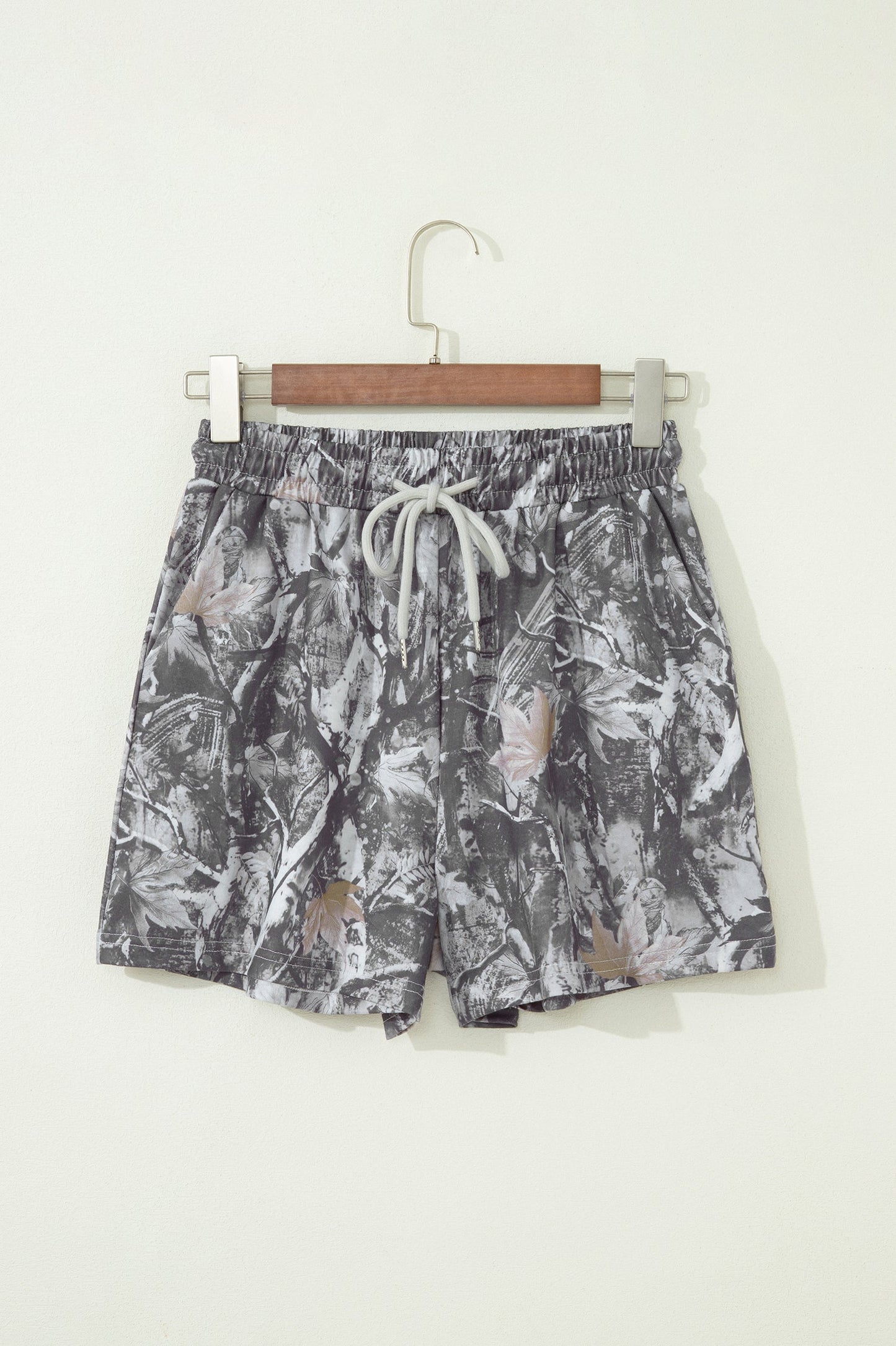 Camo Tie Elastic High Waist Shorts