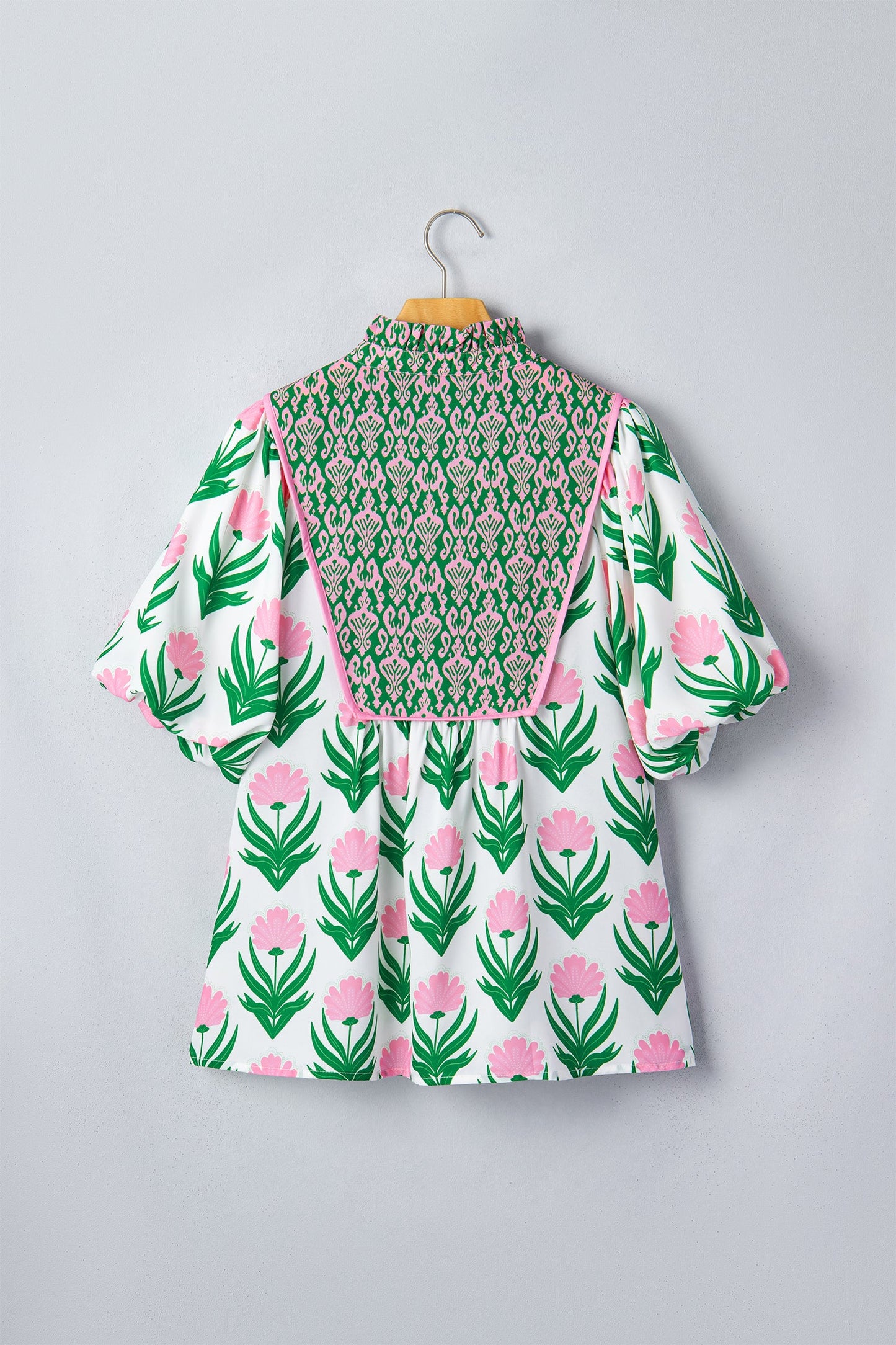 Floral Puff Sleeve Contrast V-Neck Blouse