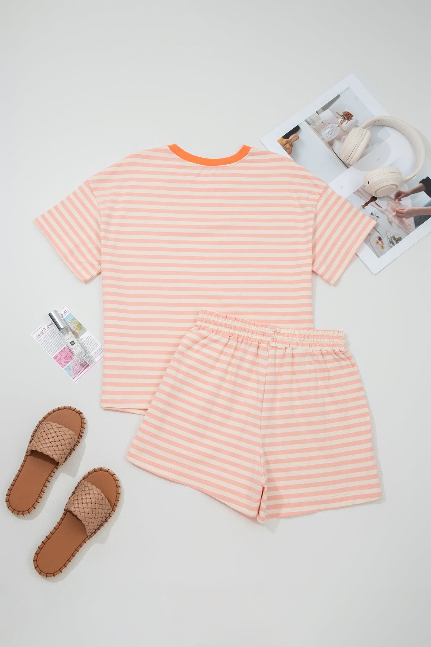 Stripe Contrast Trim Tee & Drawstring Shorts Set