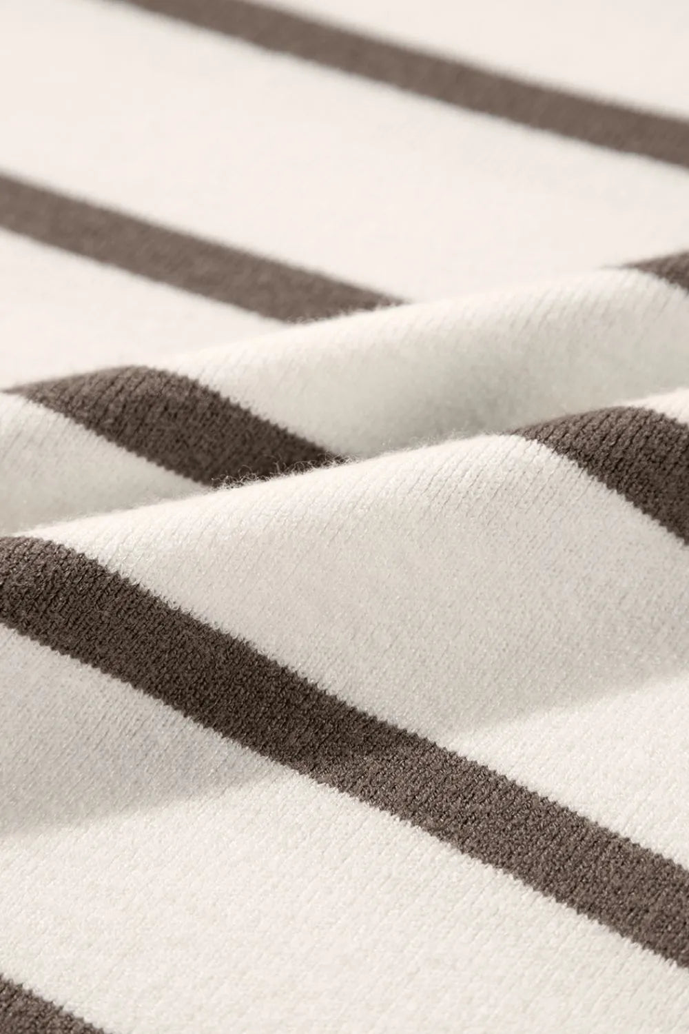 Stripe Side Slits Crewneck Sweater Vest