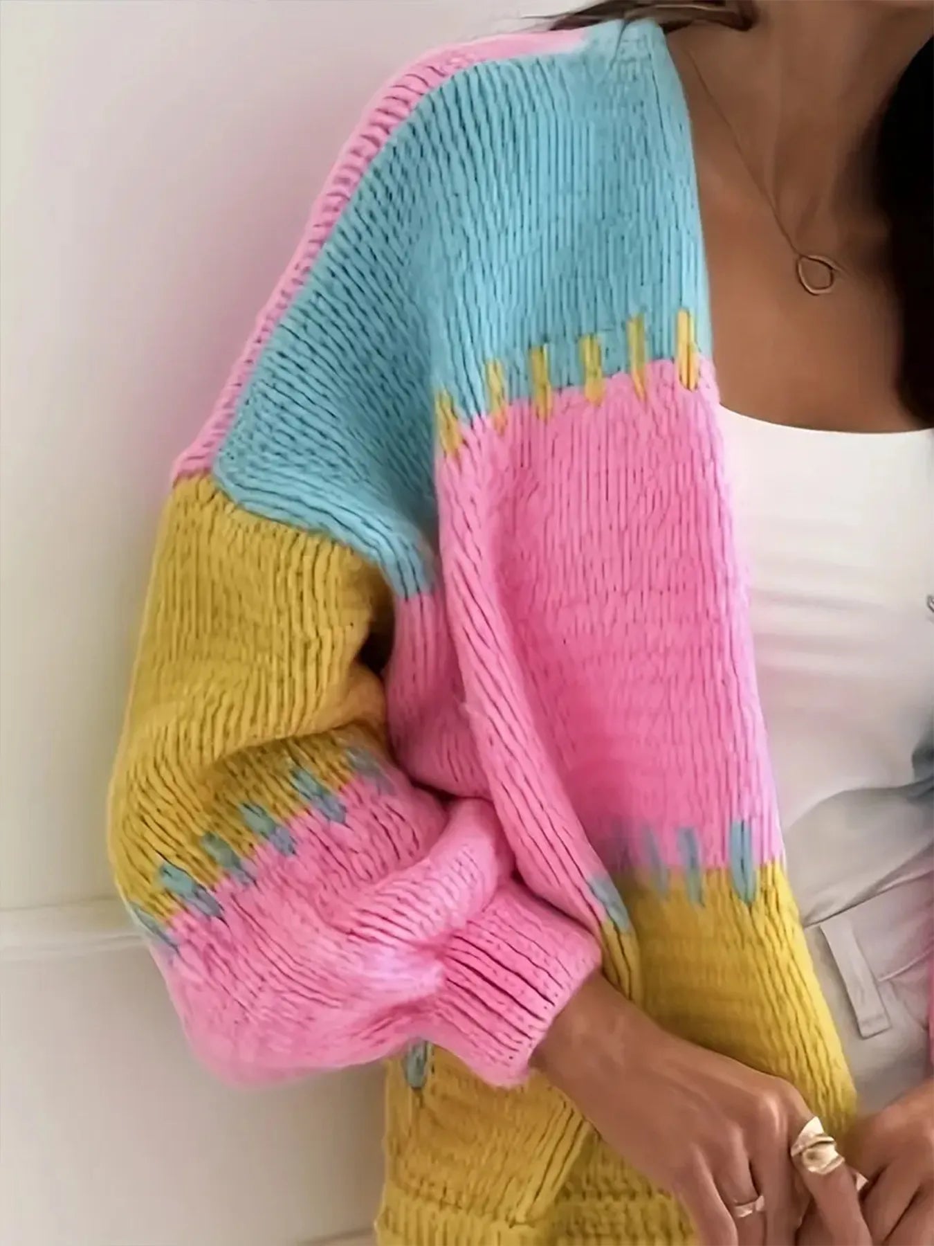Women Color Block Drop Shoulder Cardigan