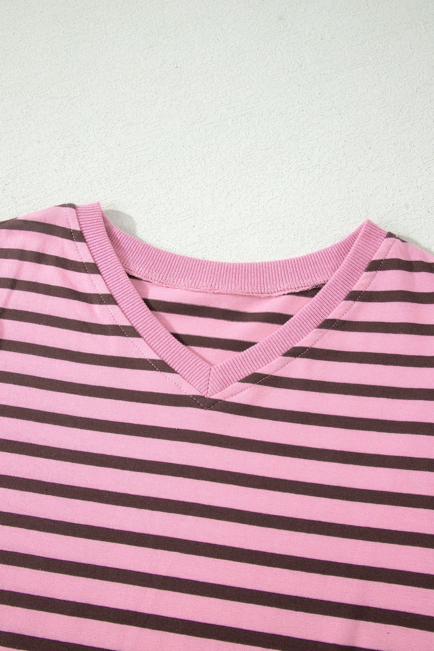 Stripe Ribbed Trim V-Neck Puff Sleeve Top