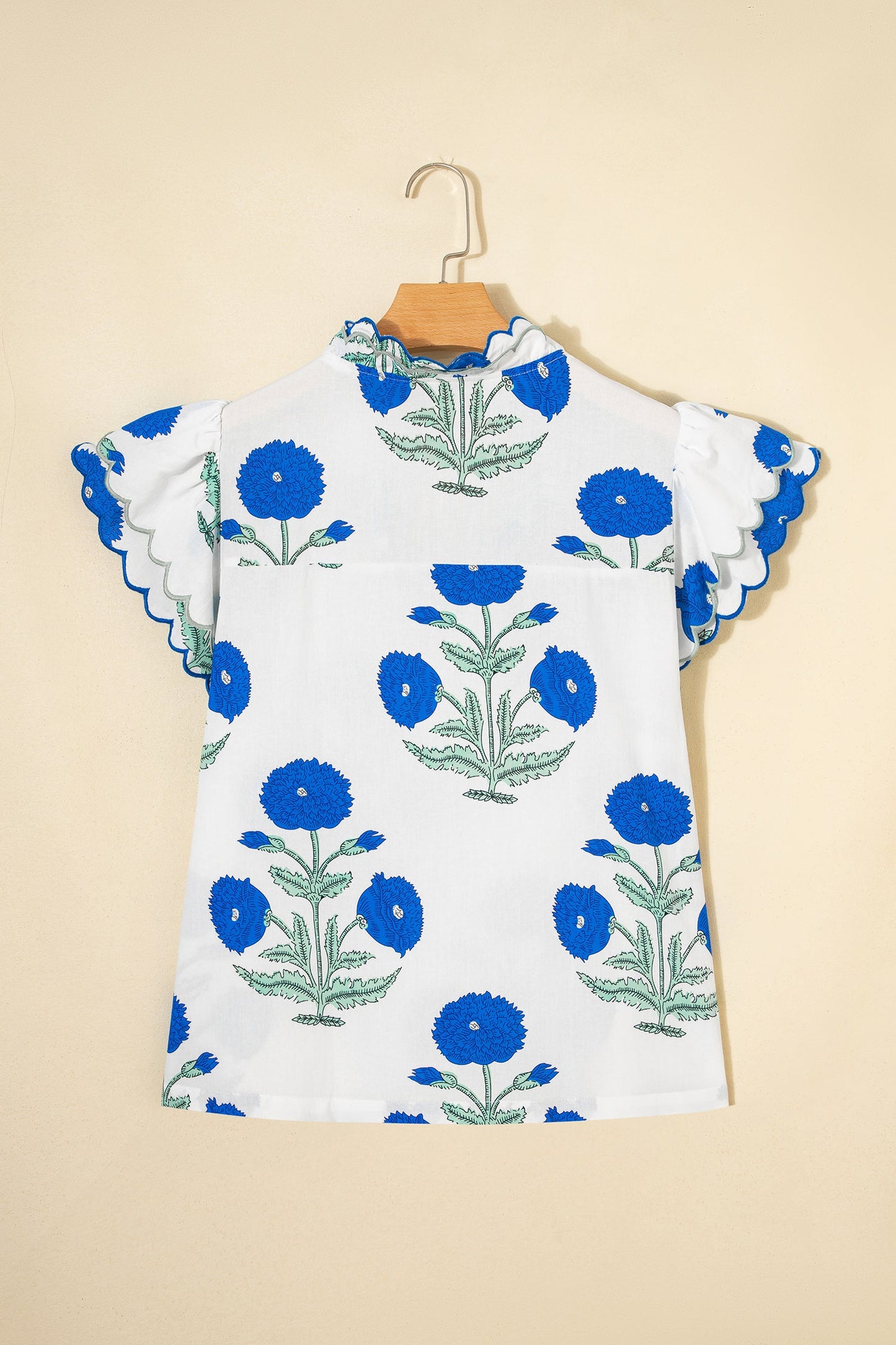 Flower Scallop Contrast Trim Short Sleeve Blouse