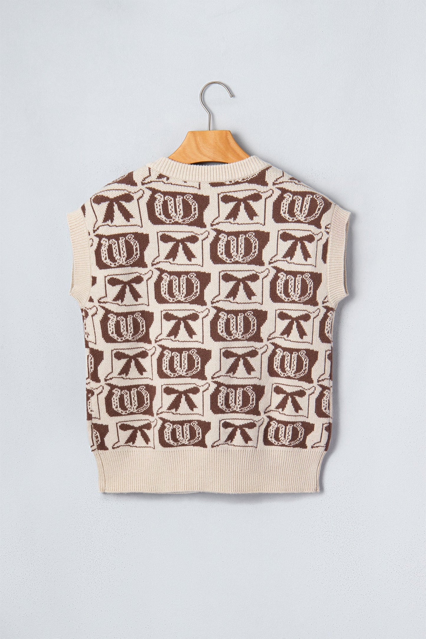 Western Horseshoe Bow Pattern Button Front Sleeveless Knit Top