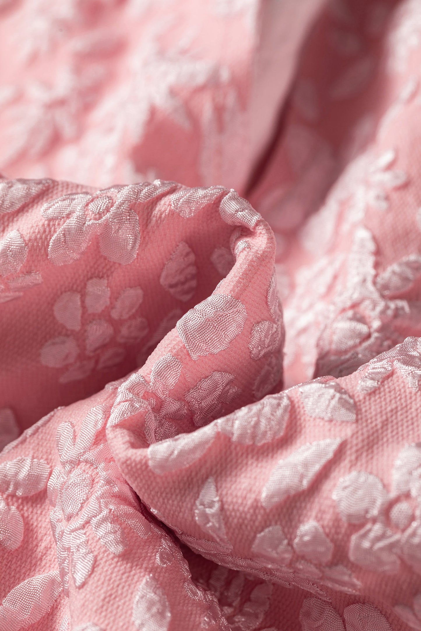 Floral Textured Jacquard Puff Sleeve Blouse