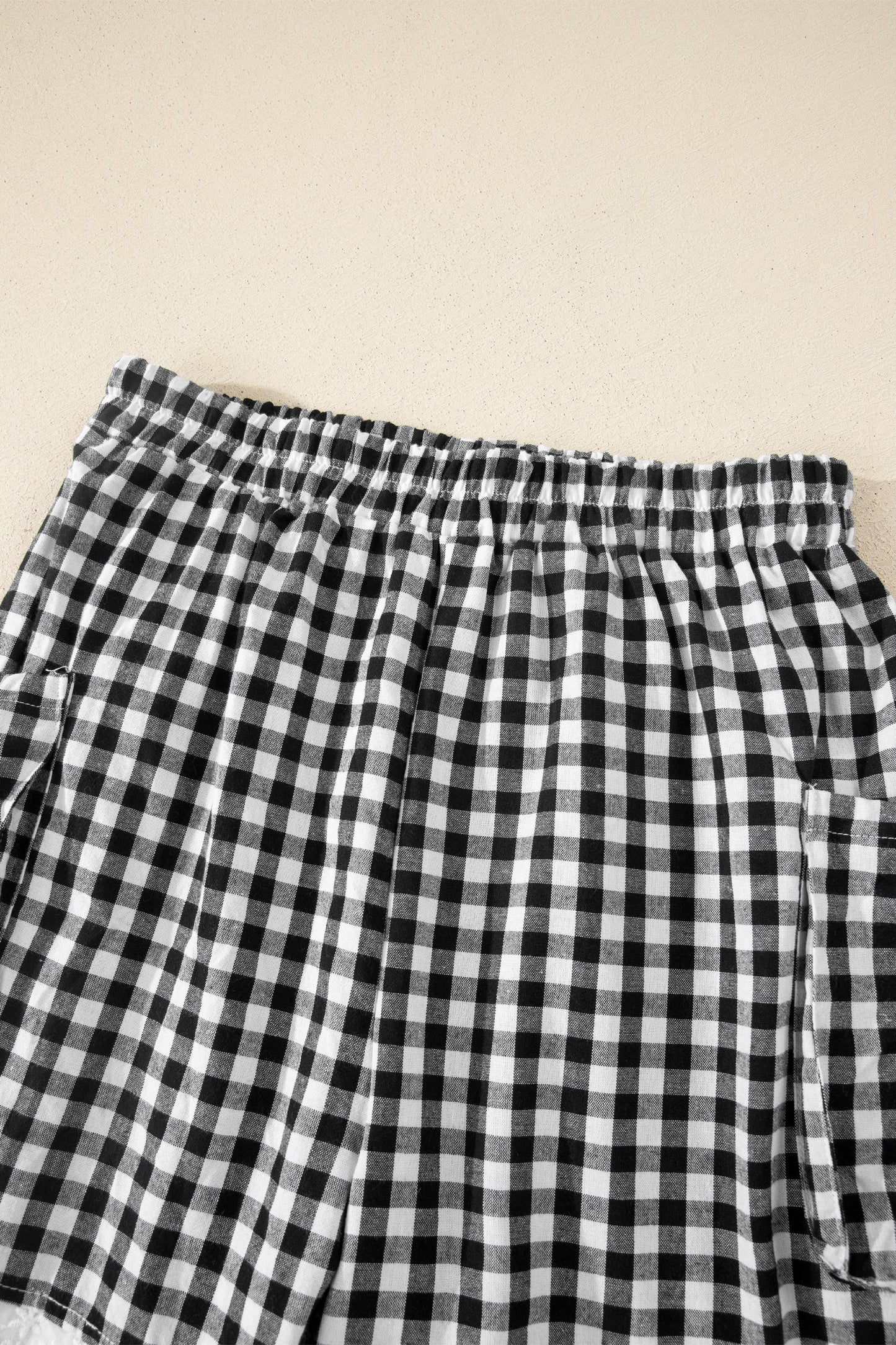 Gingham Lace Trim Pouch Pocket Shorts