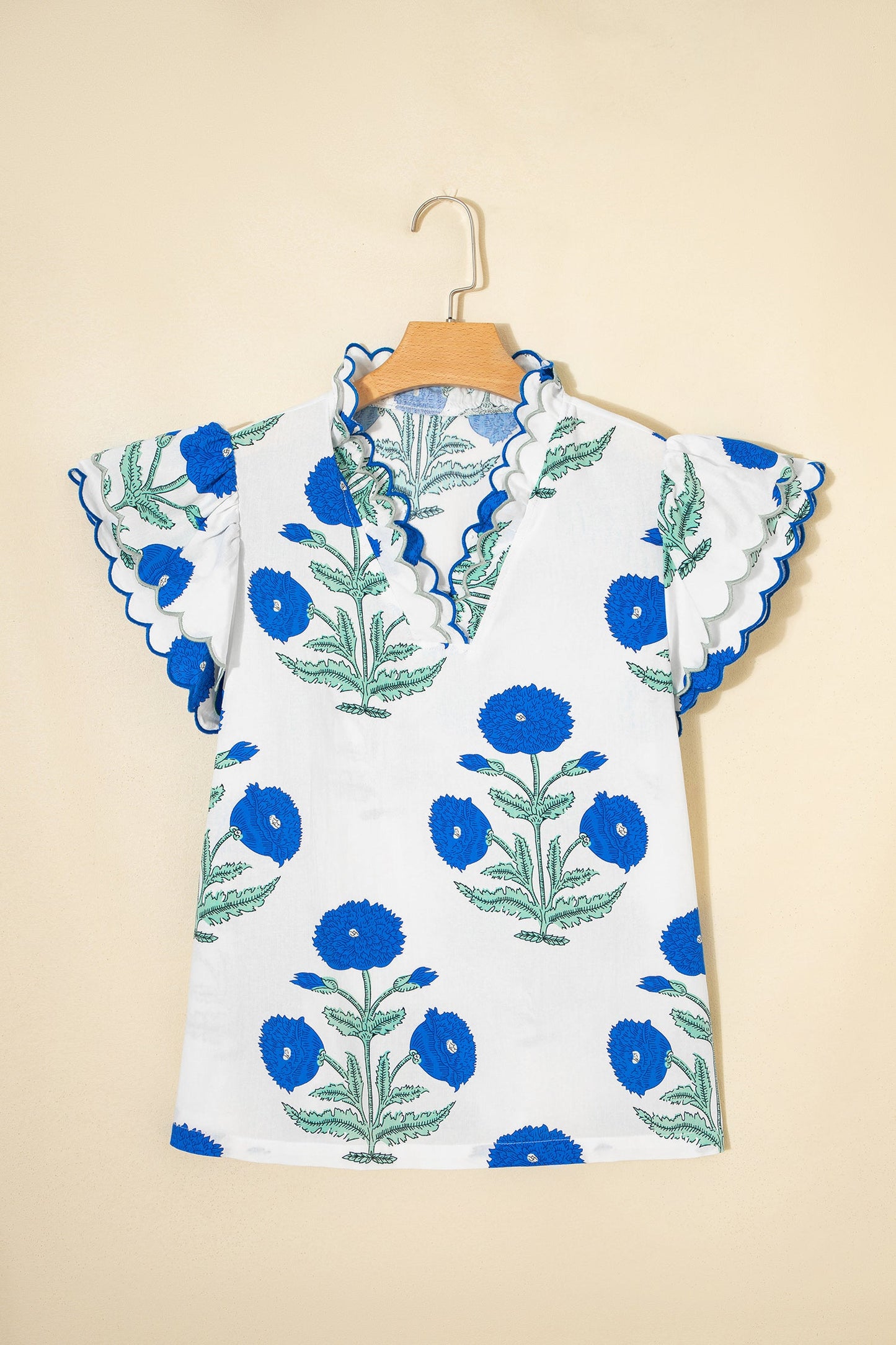 Flower Scallop Contrast Trim Short Sleeve Blouse