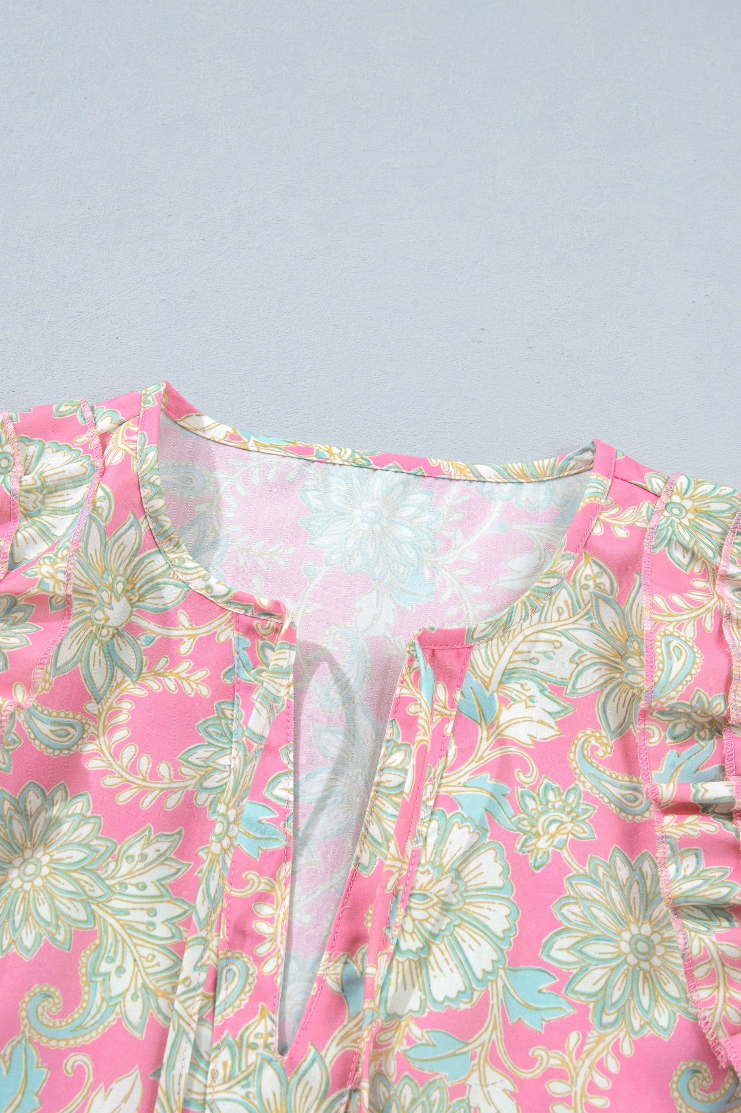Floral Tie Neck Puff Sleeve Blouse
