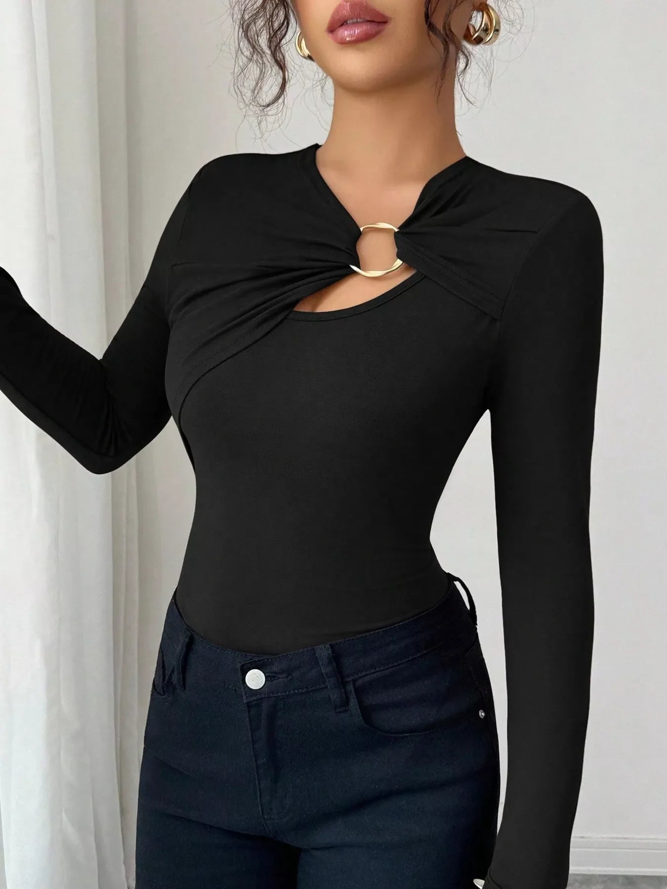 Twist Front Ring Detail Long Sleeve T-Shirt
