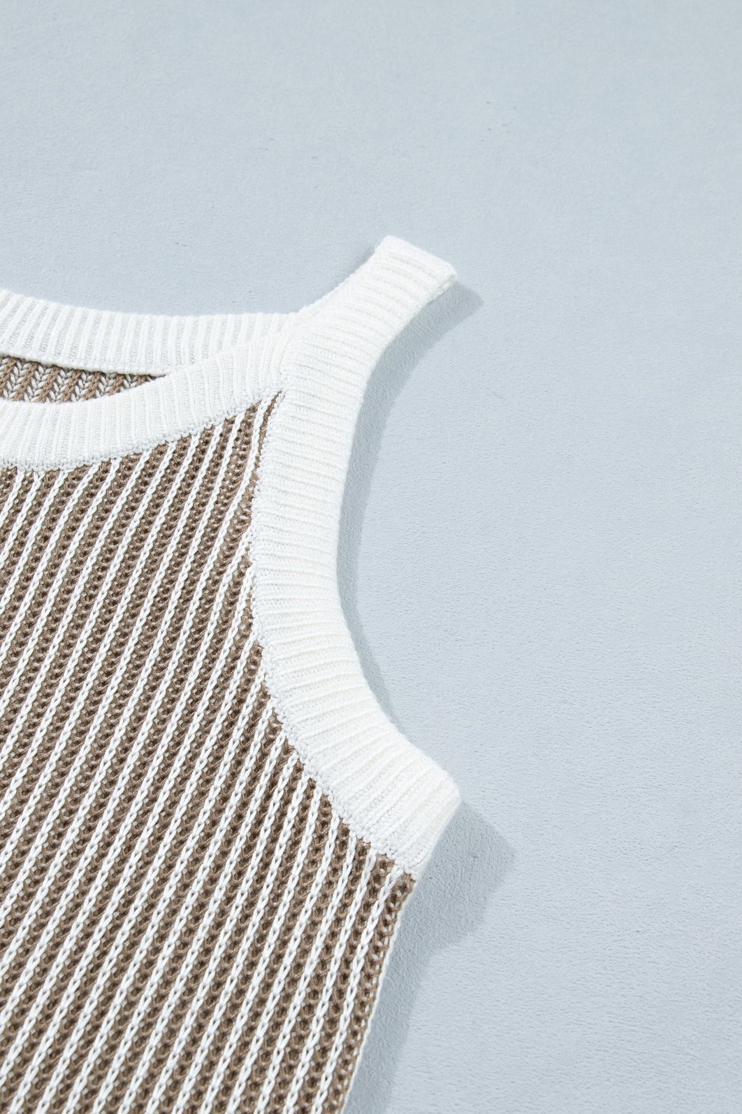 Ribbed Knit Contrast Trim Sweater Tank Top