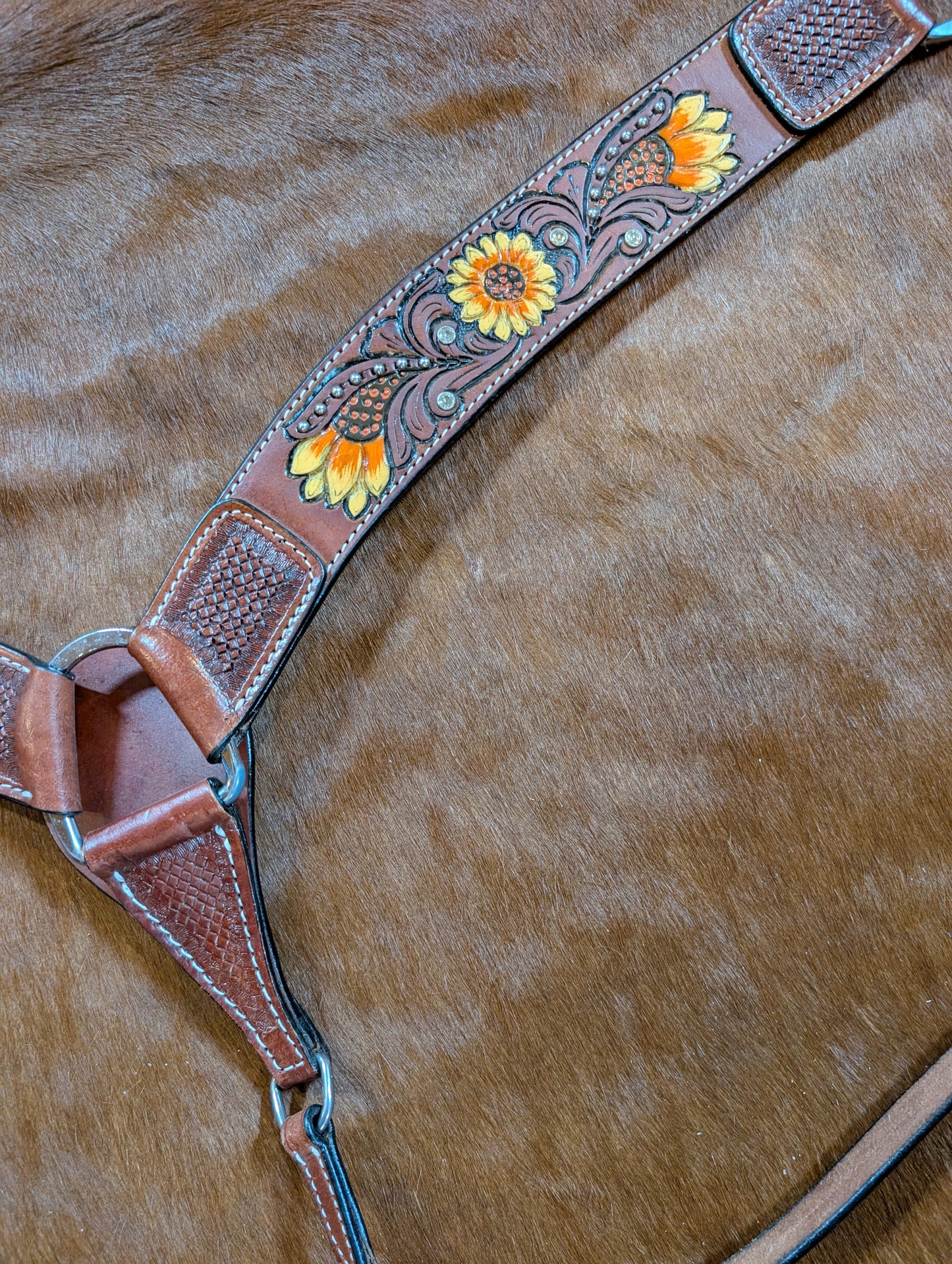 Showman Leather Breast collar with sunflowers
